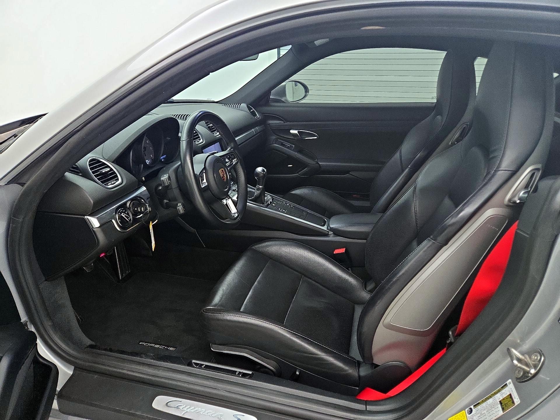 Thumbnail: 2019 Porsche 718 Cayman - 11