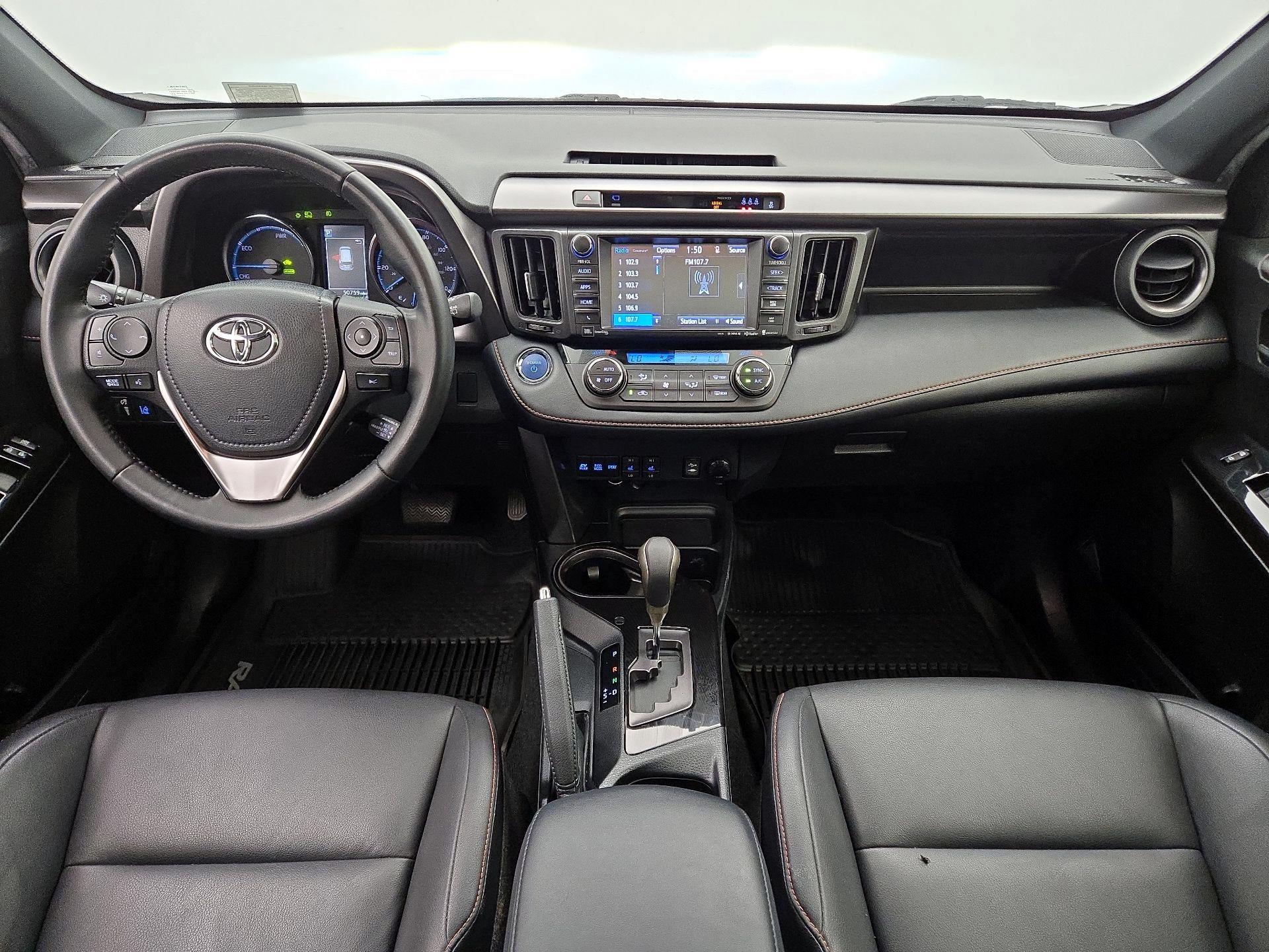 Thumbnail: 2018 Toyota RAV4 - 9