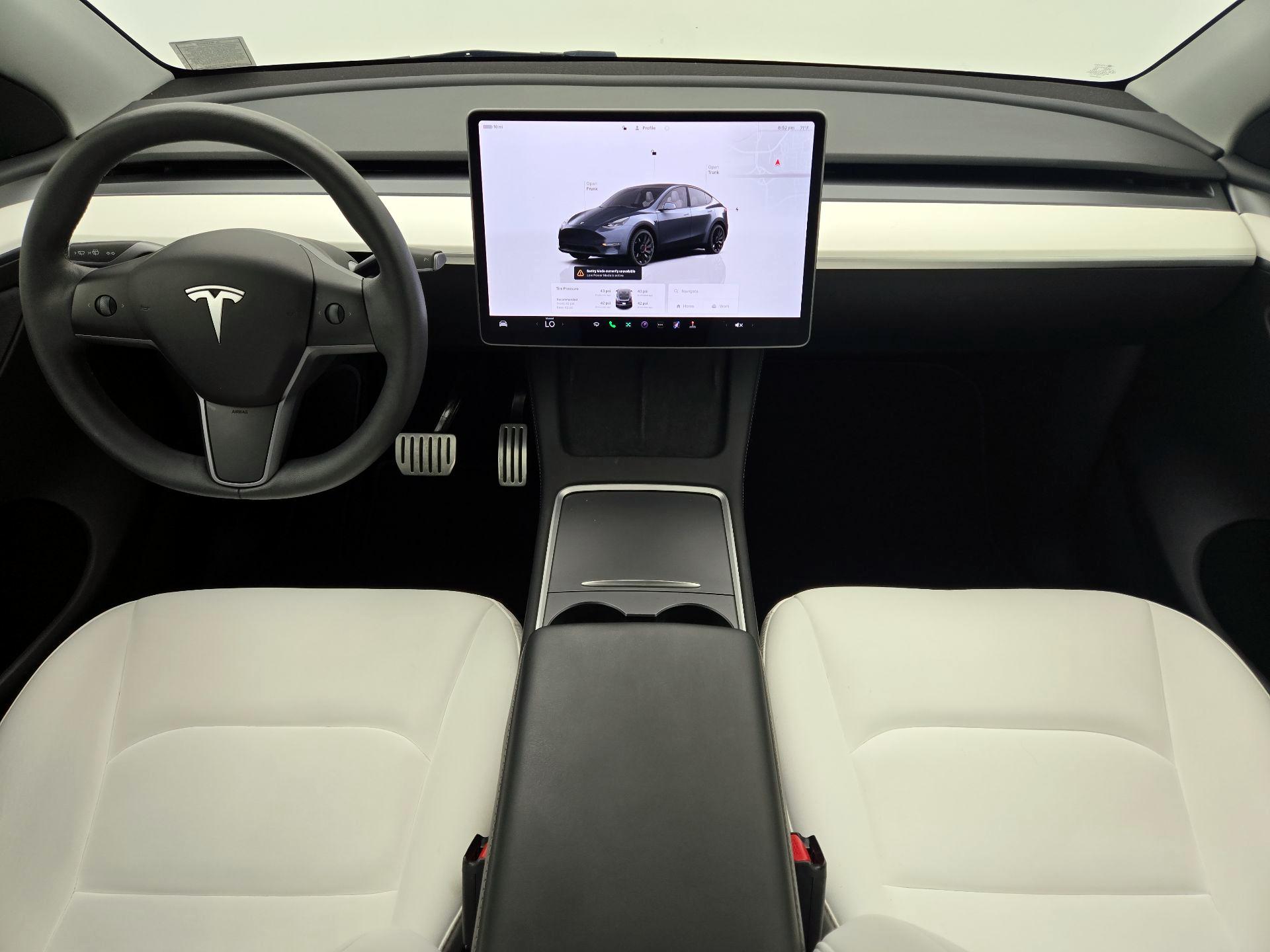 Thumbnail: 2023 Tesla Model Y - 9