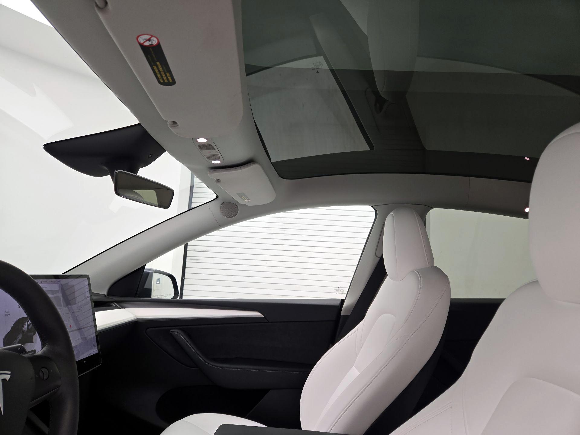 Thumbnail: 2023 Tesla Model Y - 18