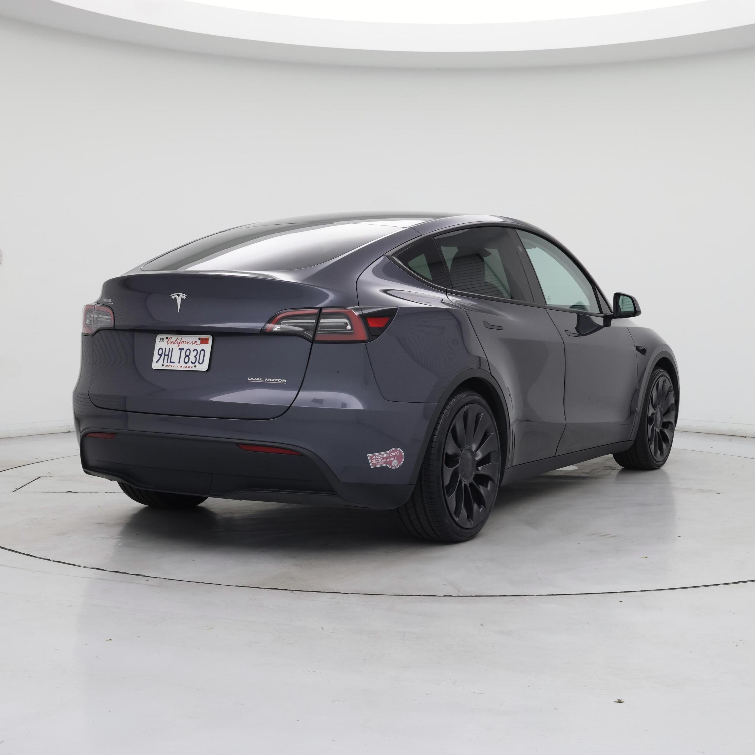 Thumbnail: 2023 Tesla Model Y - 8
