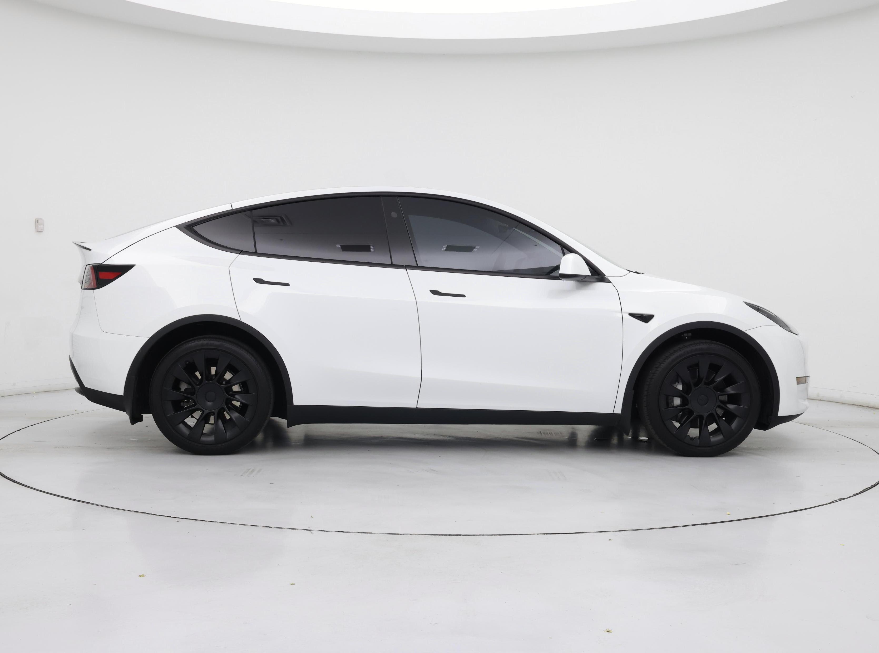 Thumbnail: 2024 Tesla Model Y - 7