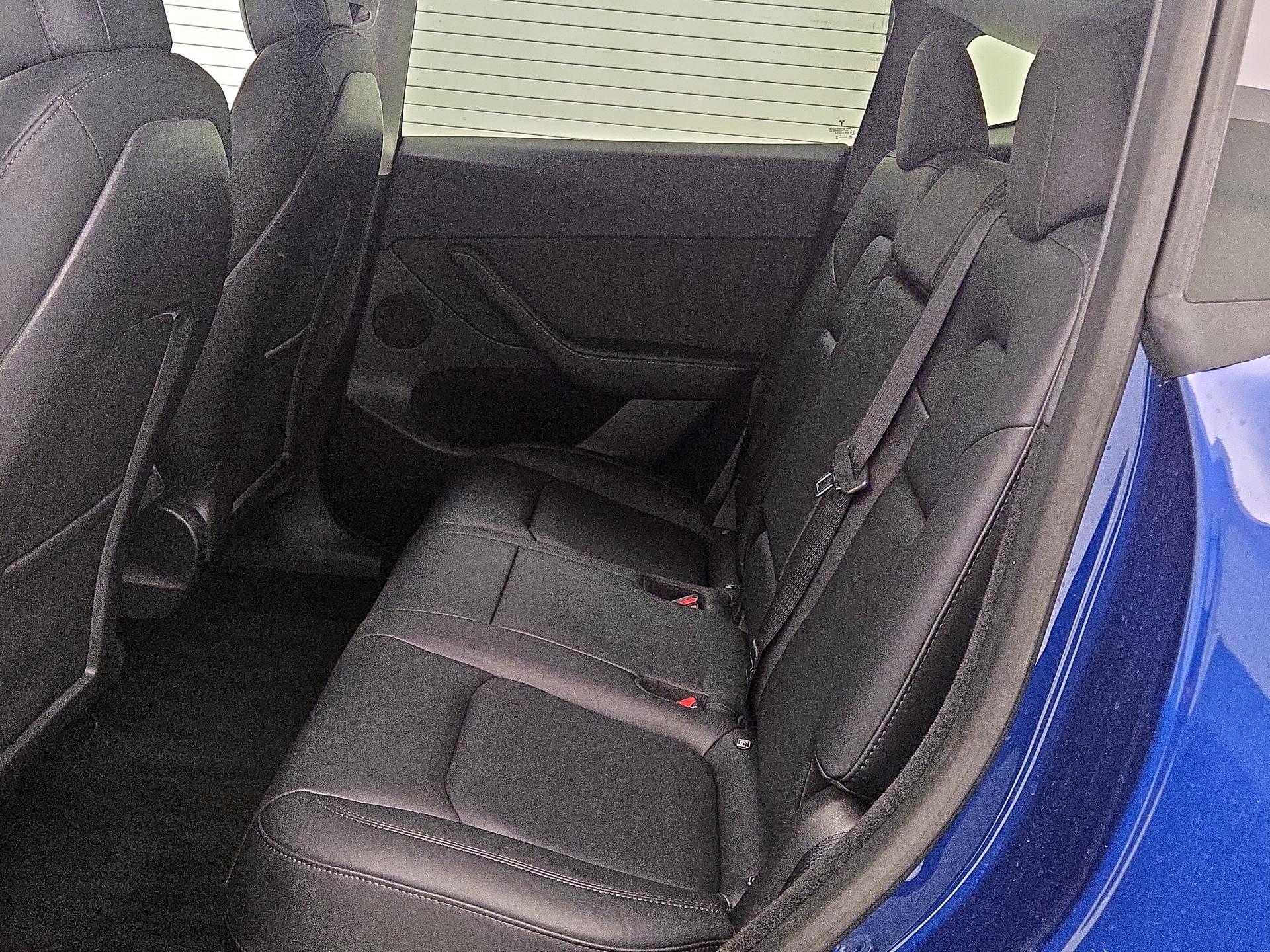 Thumbnail: 2023 Tesla Model Y - 18