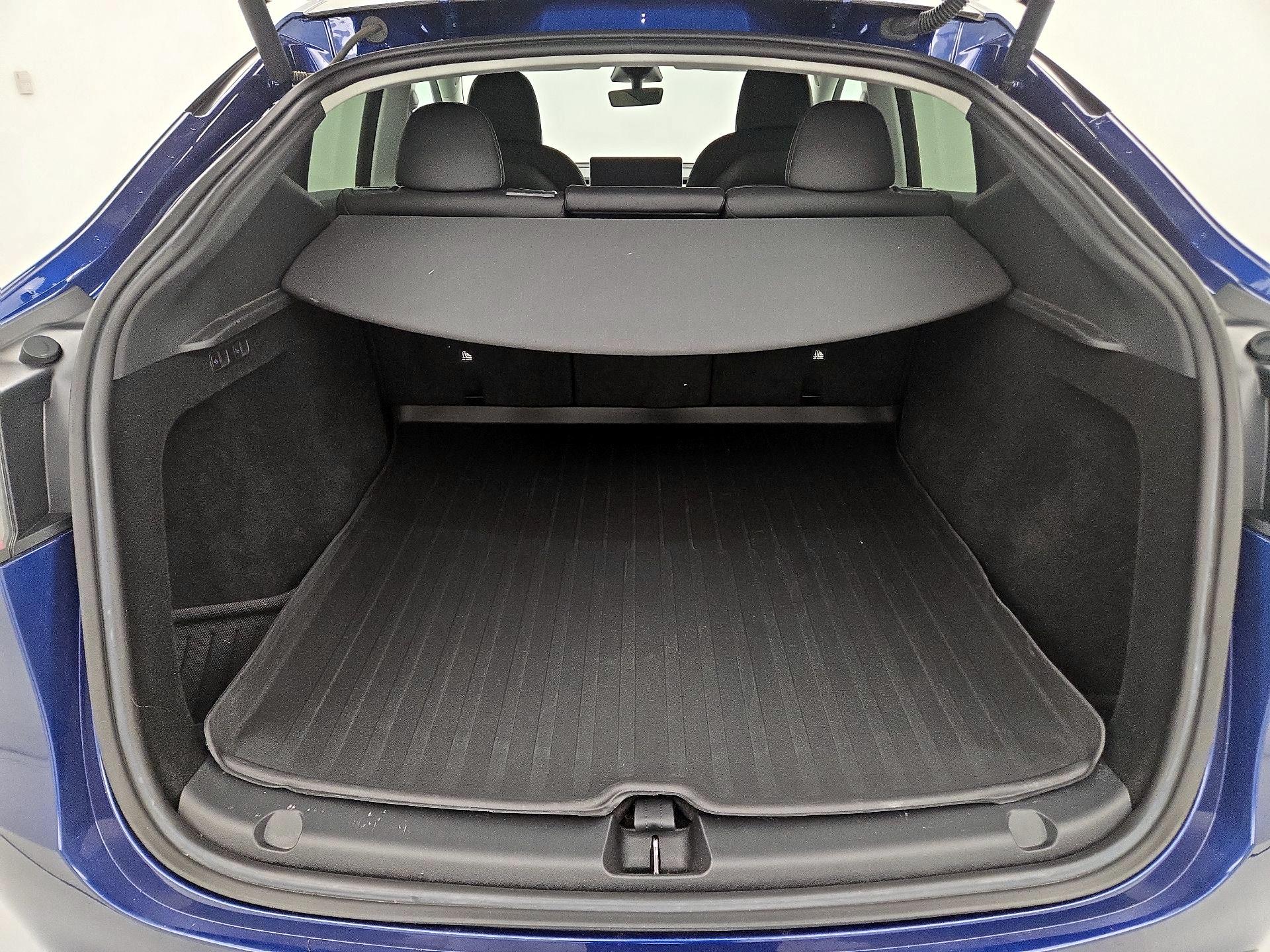 Thumbnail: 2023 Tesla Model Y - 19