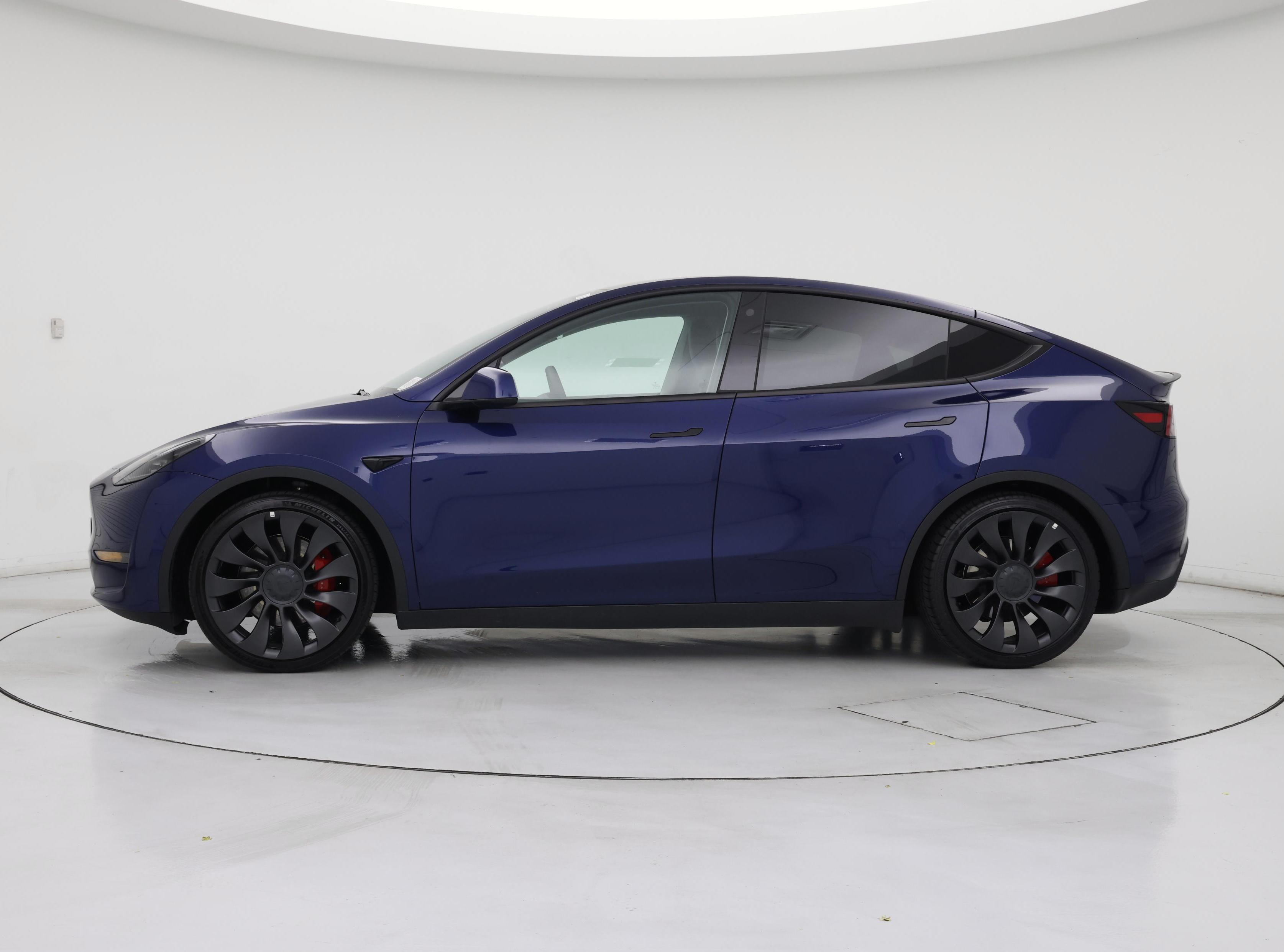 Thumbnail: 2023 Tesla Model Y - 3