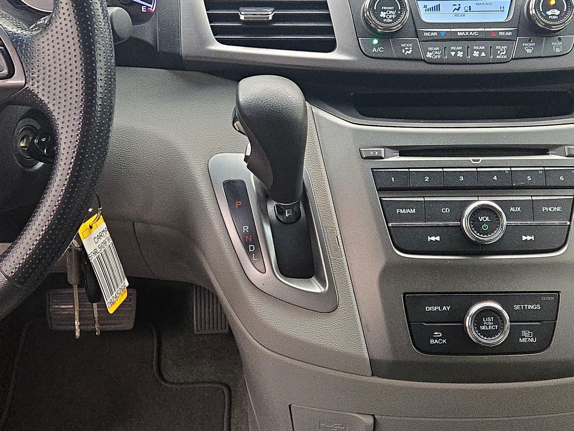 Thumbnail: 2015 Honda Odyssey - 16