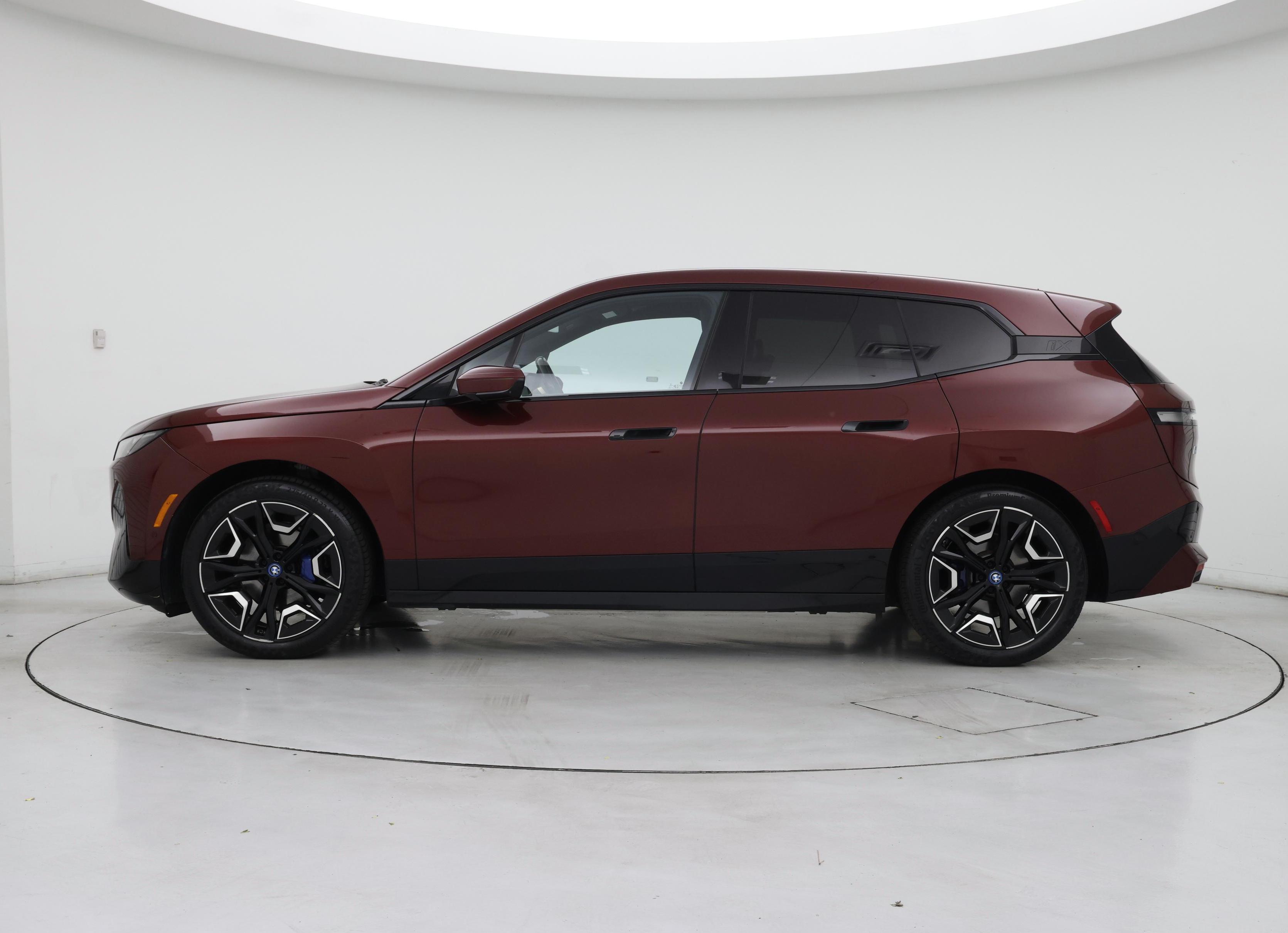 Thumbnail: 2022 BMW iX - 3
