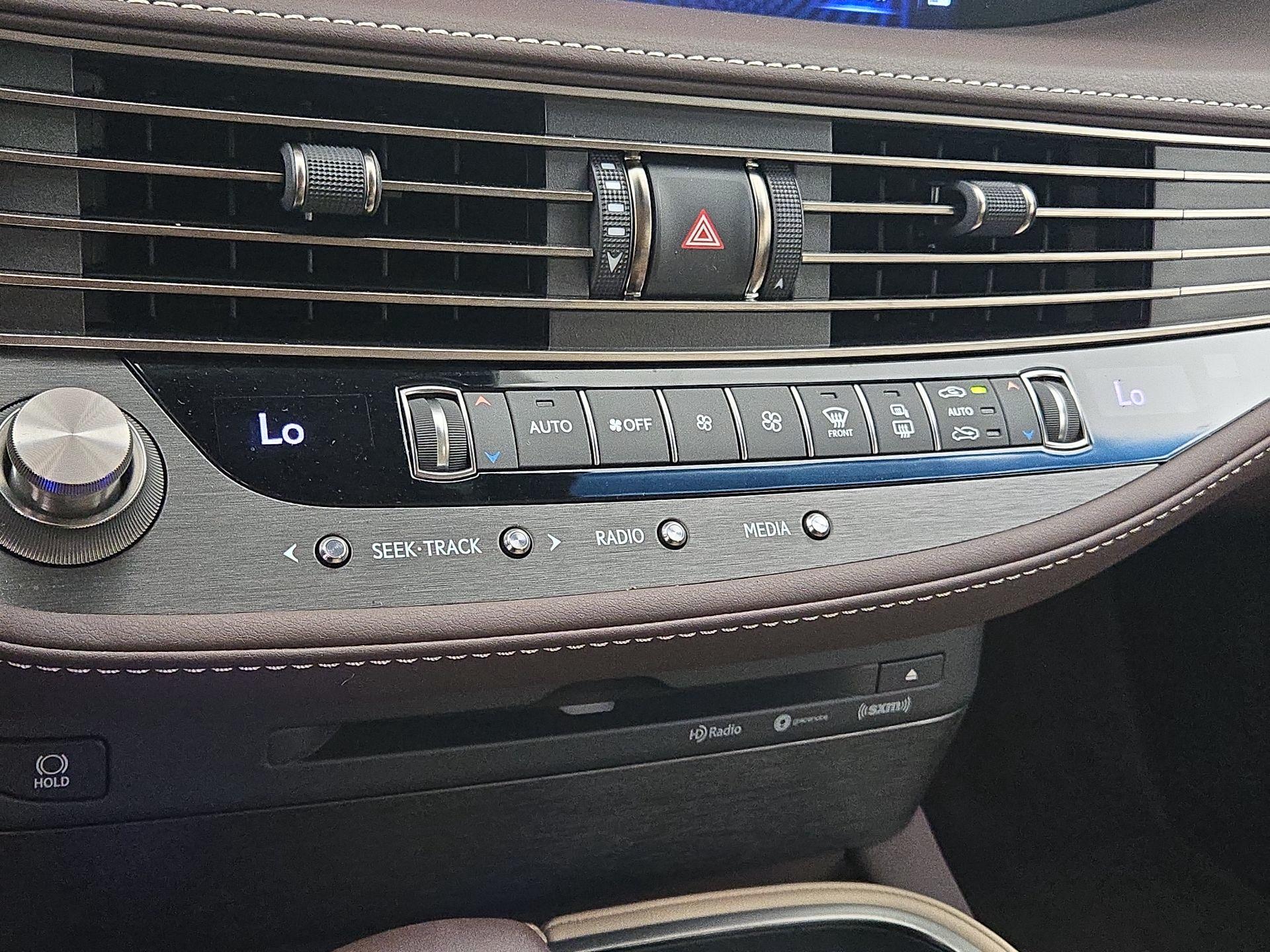 Thumbnail: 2018 Lexus LS - 17