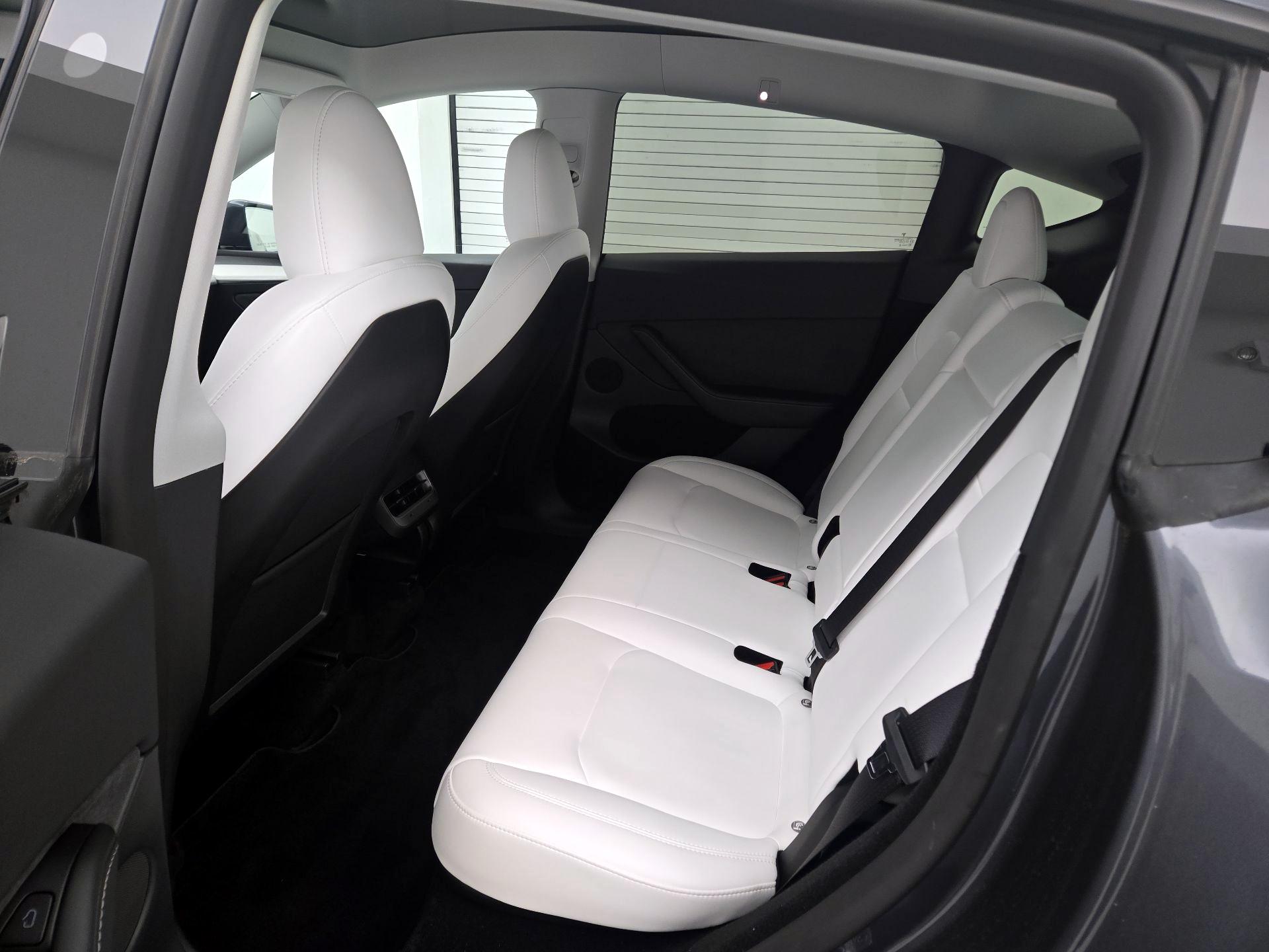 Thumbnail: 2023 Tesla Model Y - 20