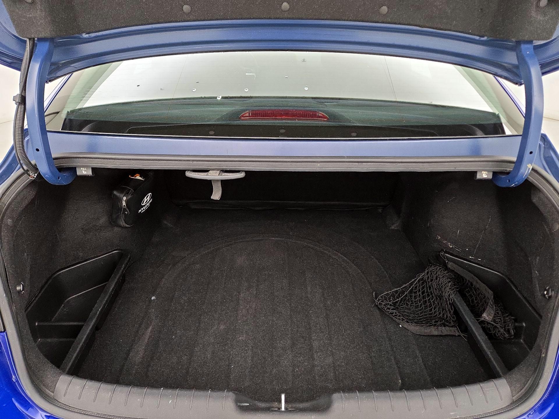 Thumbnail: 2023 Hyundai Elantra - 20