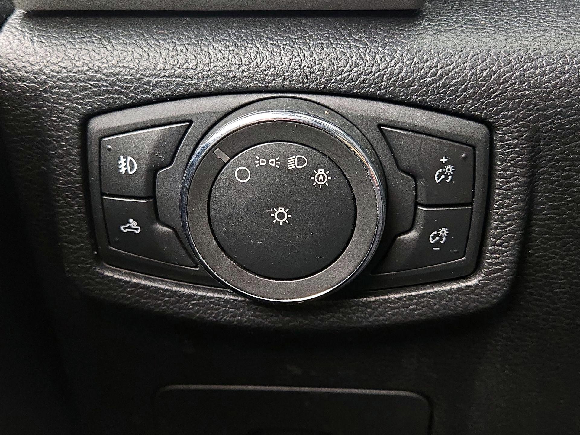 Thumbnail: 2017 Ford F-150 - 13