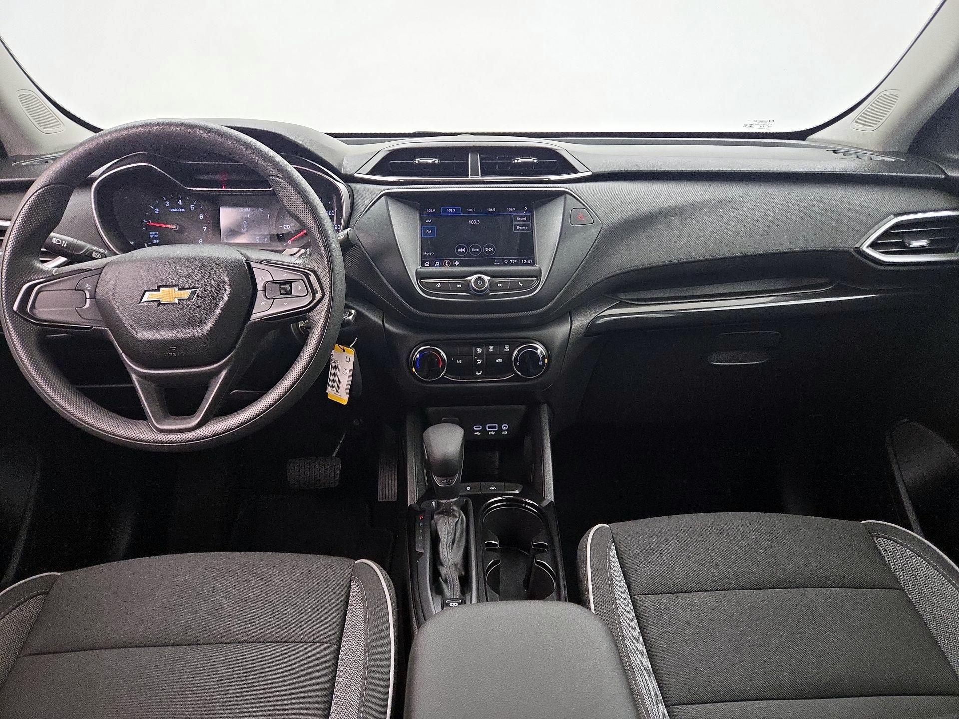 Thumbnail: 2021 Chevrolet TrailBlazer - 9