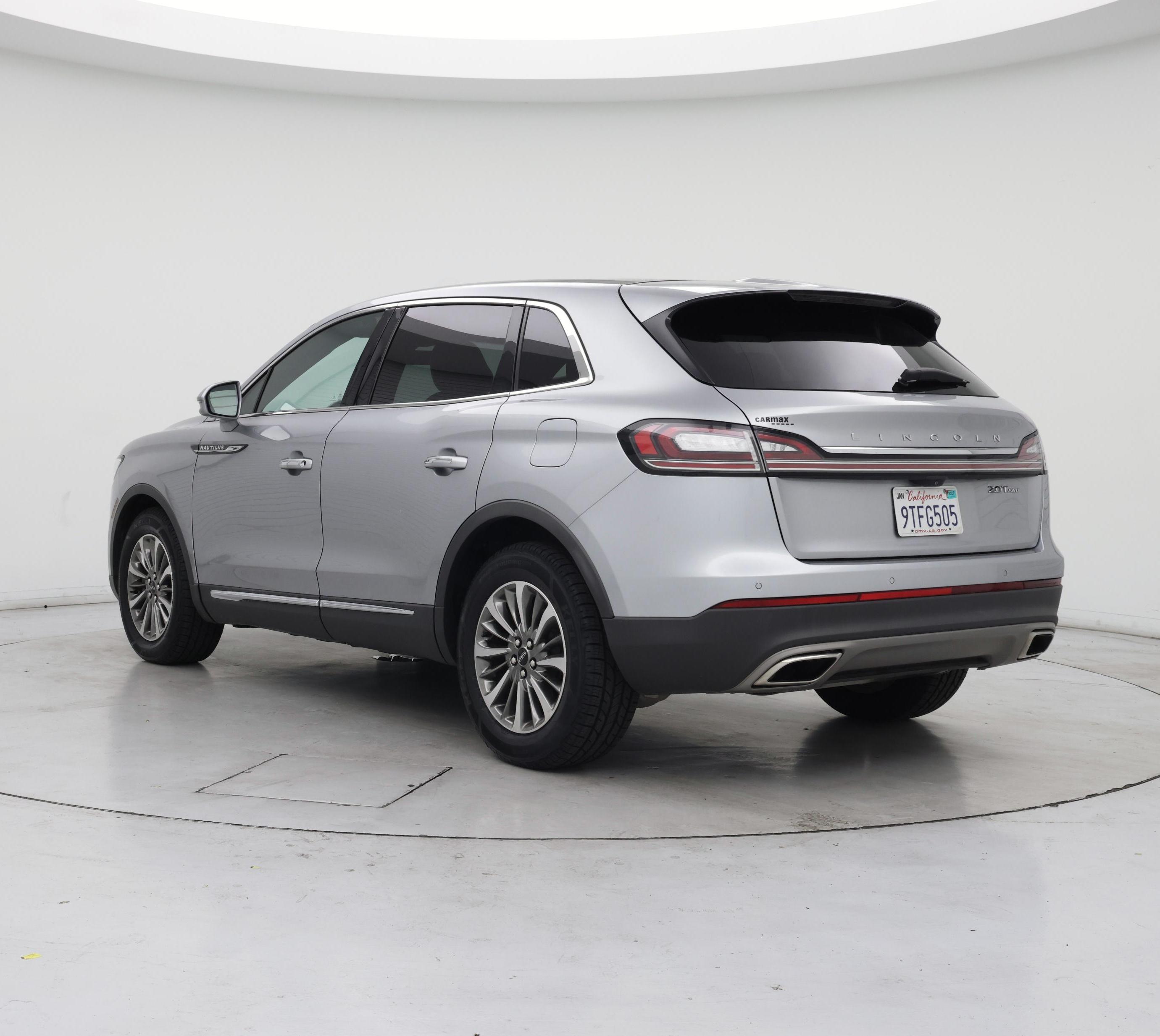 Thumbnail: 2020 Lincoln Nautilus - 2