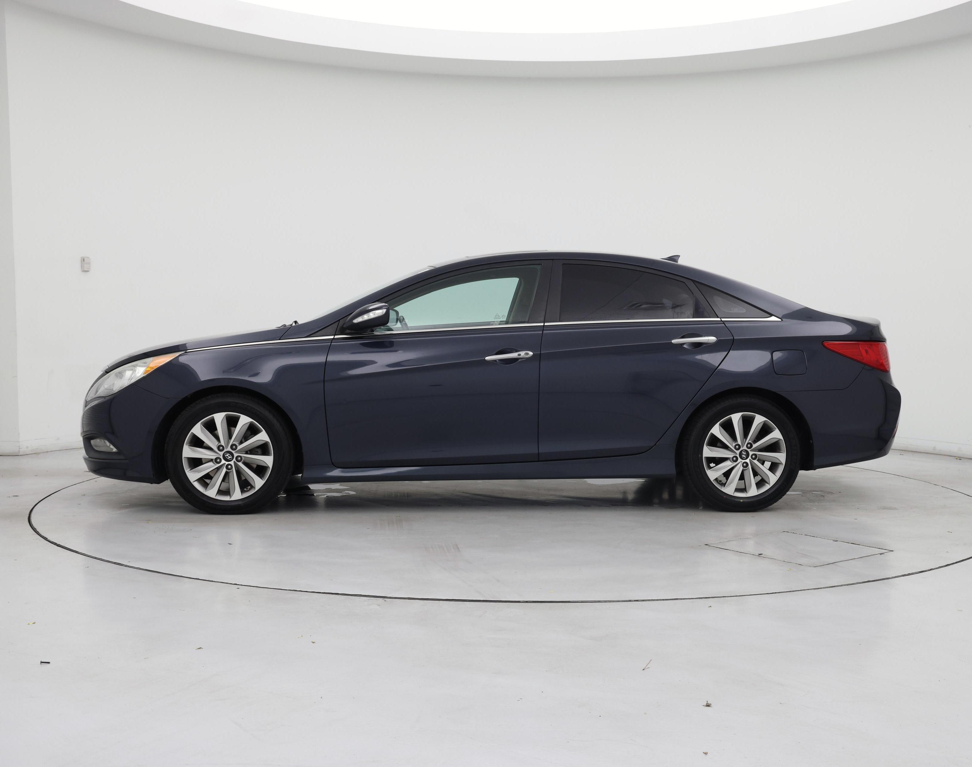 Thumbnail: 2014 Hyundai Sonata - 3