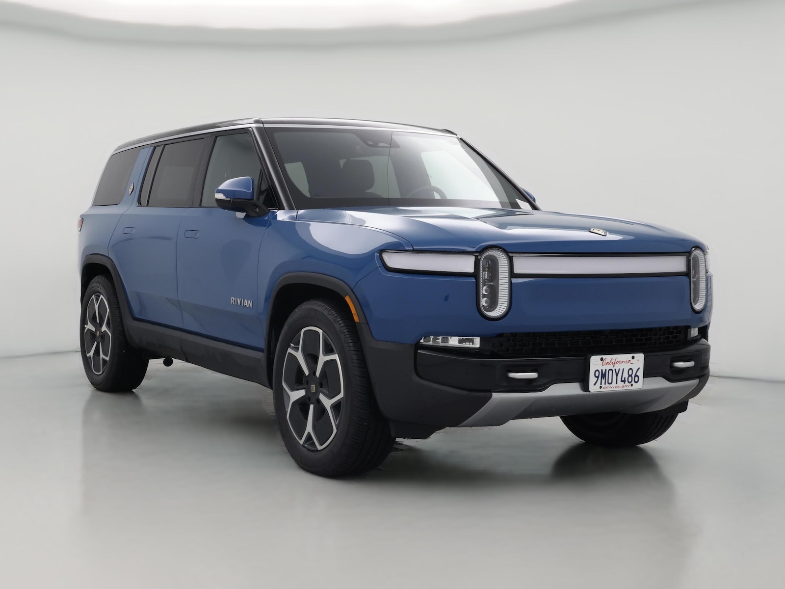 2024 Rivian R1S