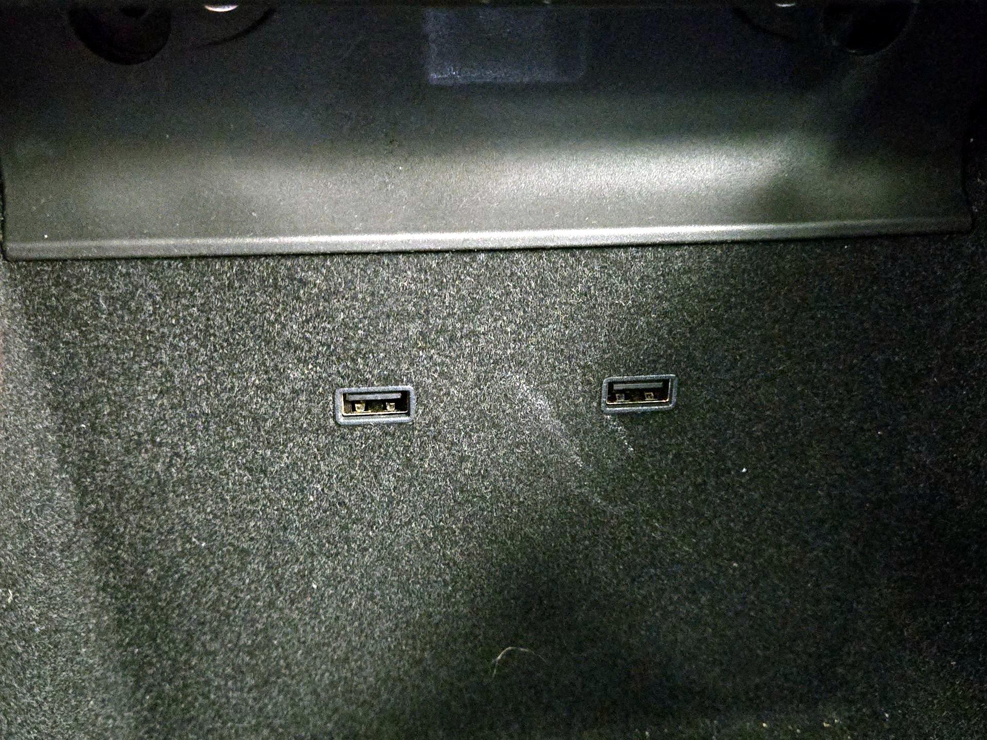 Thumbnail: 2019 Tesla Model 3 - 18
