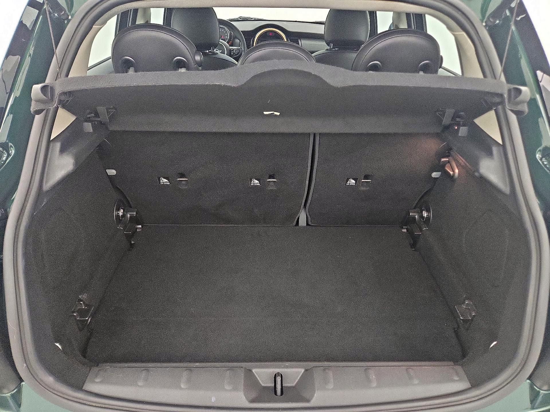 Thumbnail: 2017 MINI Cooper Hardtop - 20