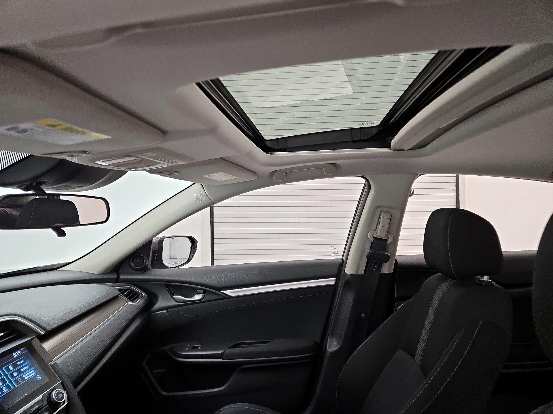 Thumbnail: 2019 Honda Civic - 19