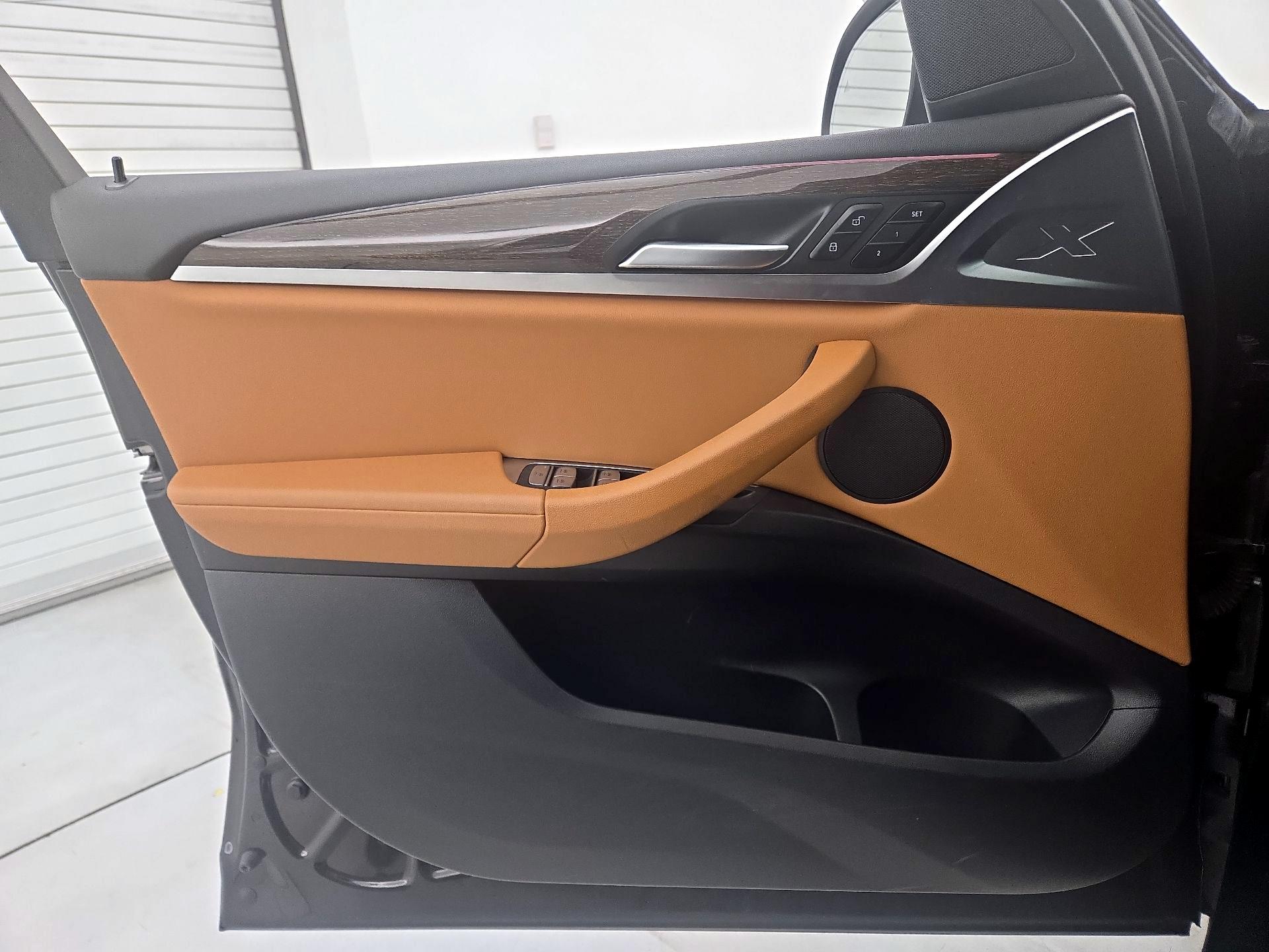 Thumbnail: 2022 BMW X3 - 12
