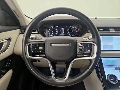 Steering Wheel & Instrument Cluster (On)