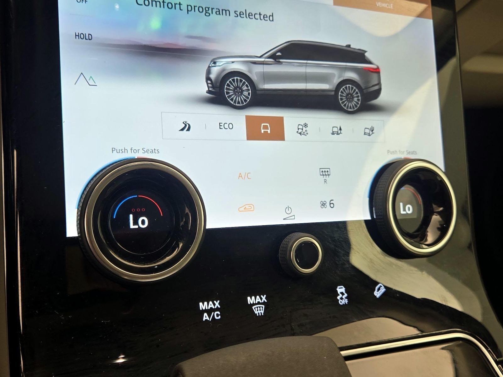 2021 Land Rover Range Rover Velar S - Photo 17