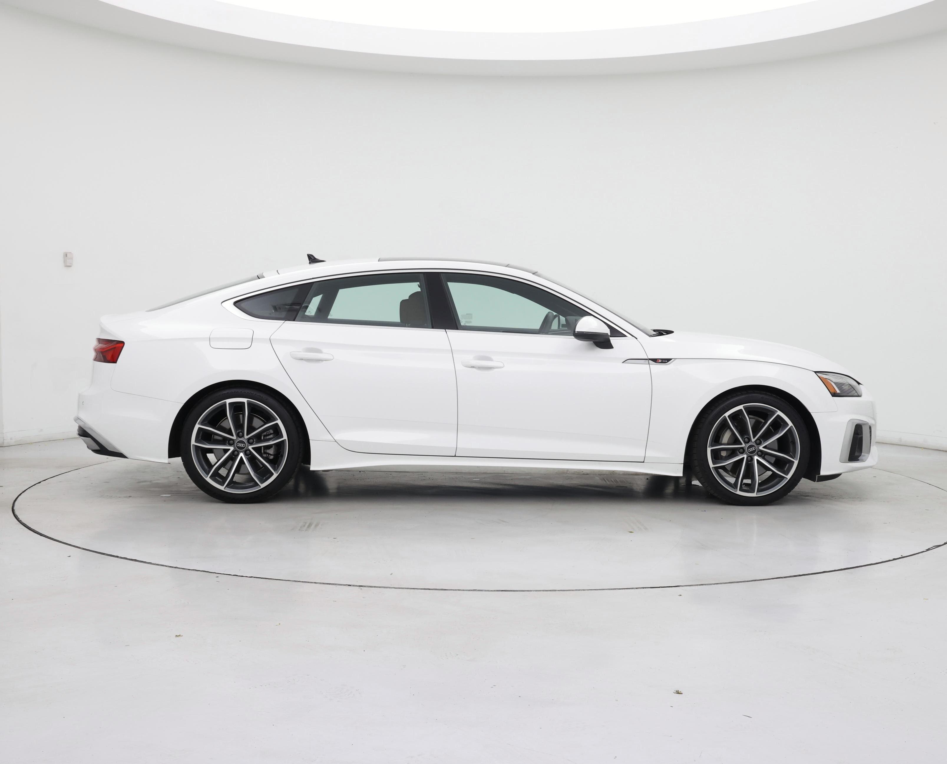 Thumbnail: 2022 Audi A5 - 7