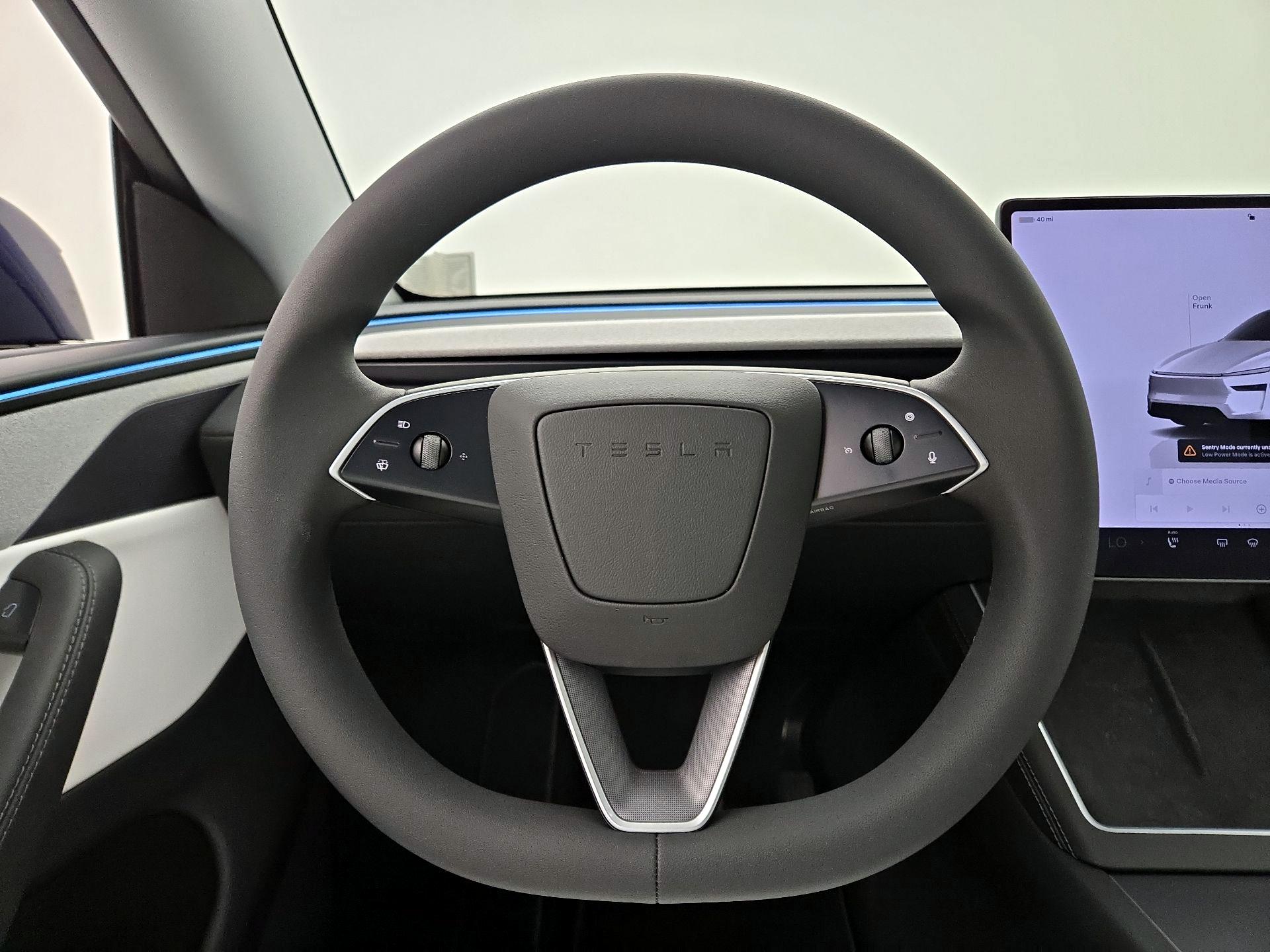 Thumbnail: 2026 Tesla Model Y - 10