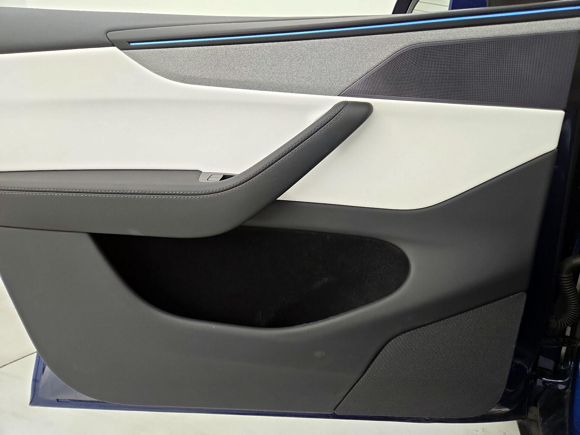 Thumbnail: 2026 Tesla Model Y - 12