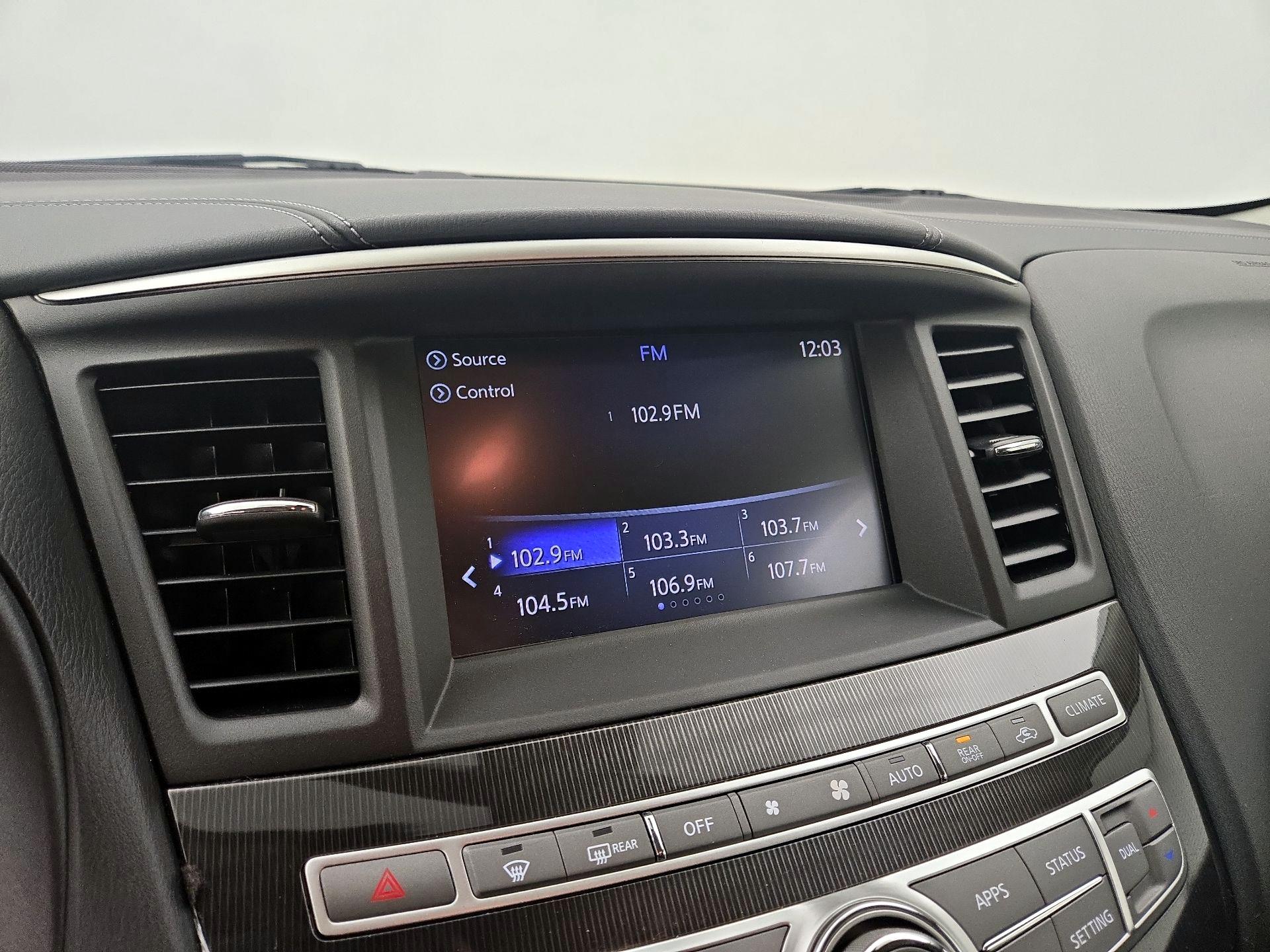 Thumbnail: 2017 INFINITI QX60 - 16