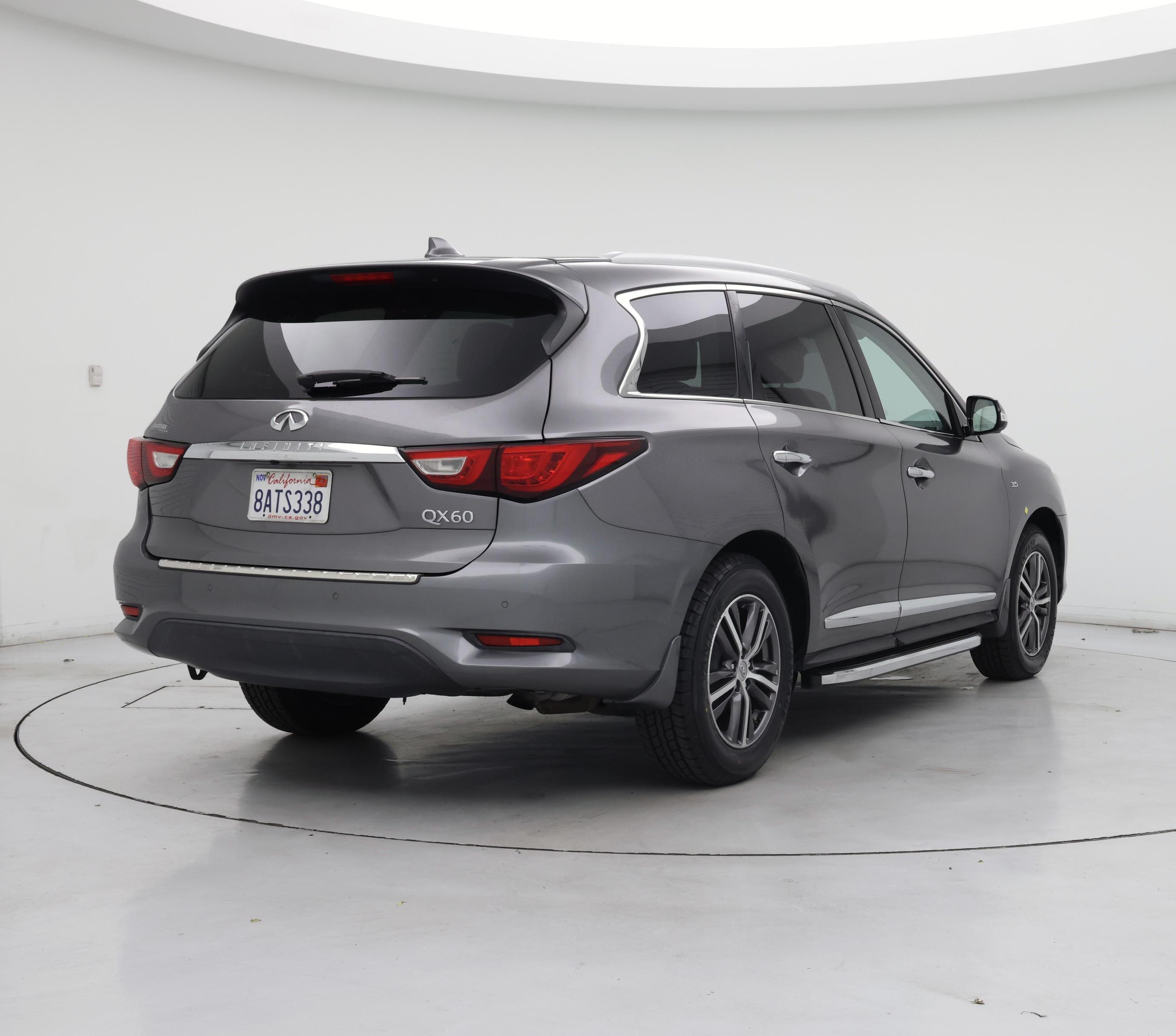 Thumbnail: 2017 INFINITI QX60 - 8