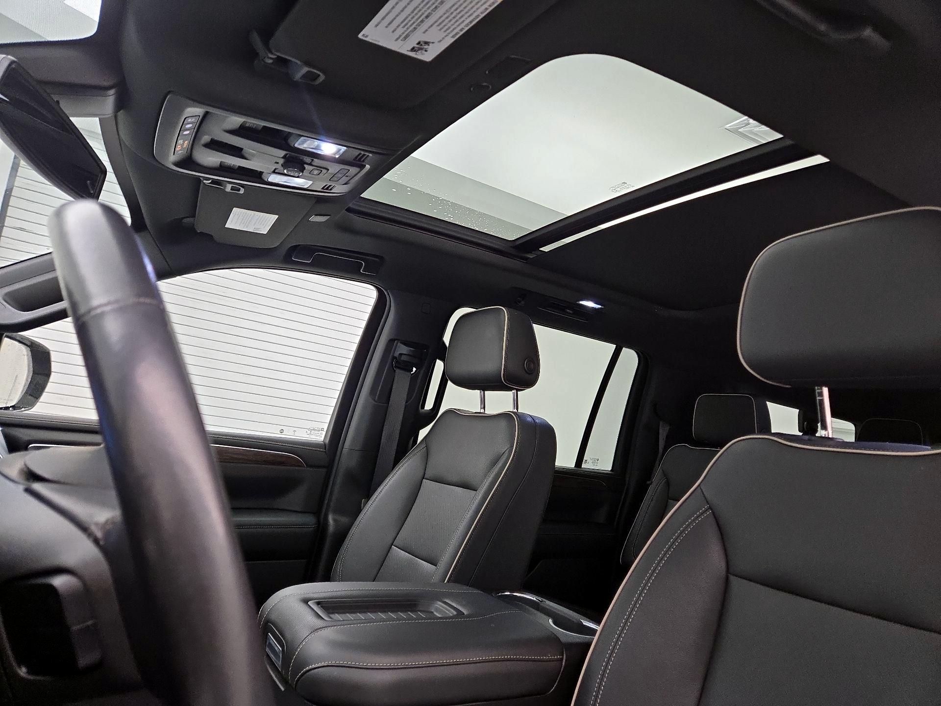 Thumbnail: 2022 Chevrolet Suburban - 19