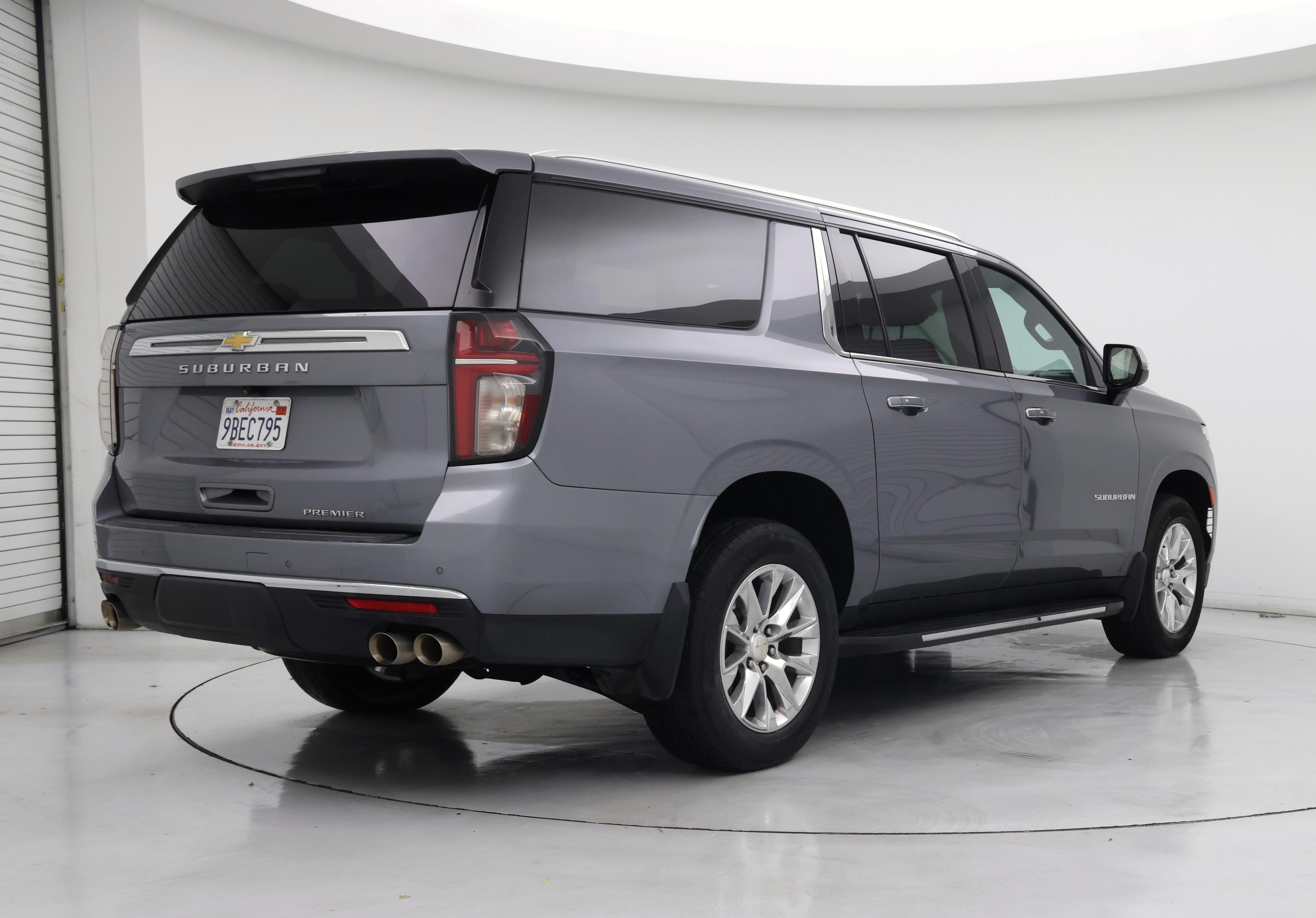 Thumbnail: 2022 Chevrolet Suburban - 8