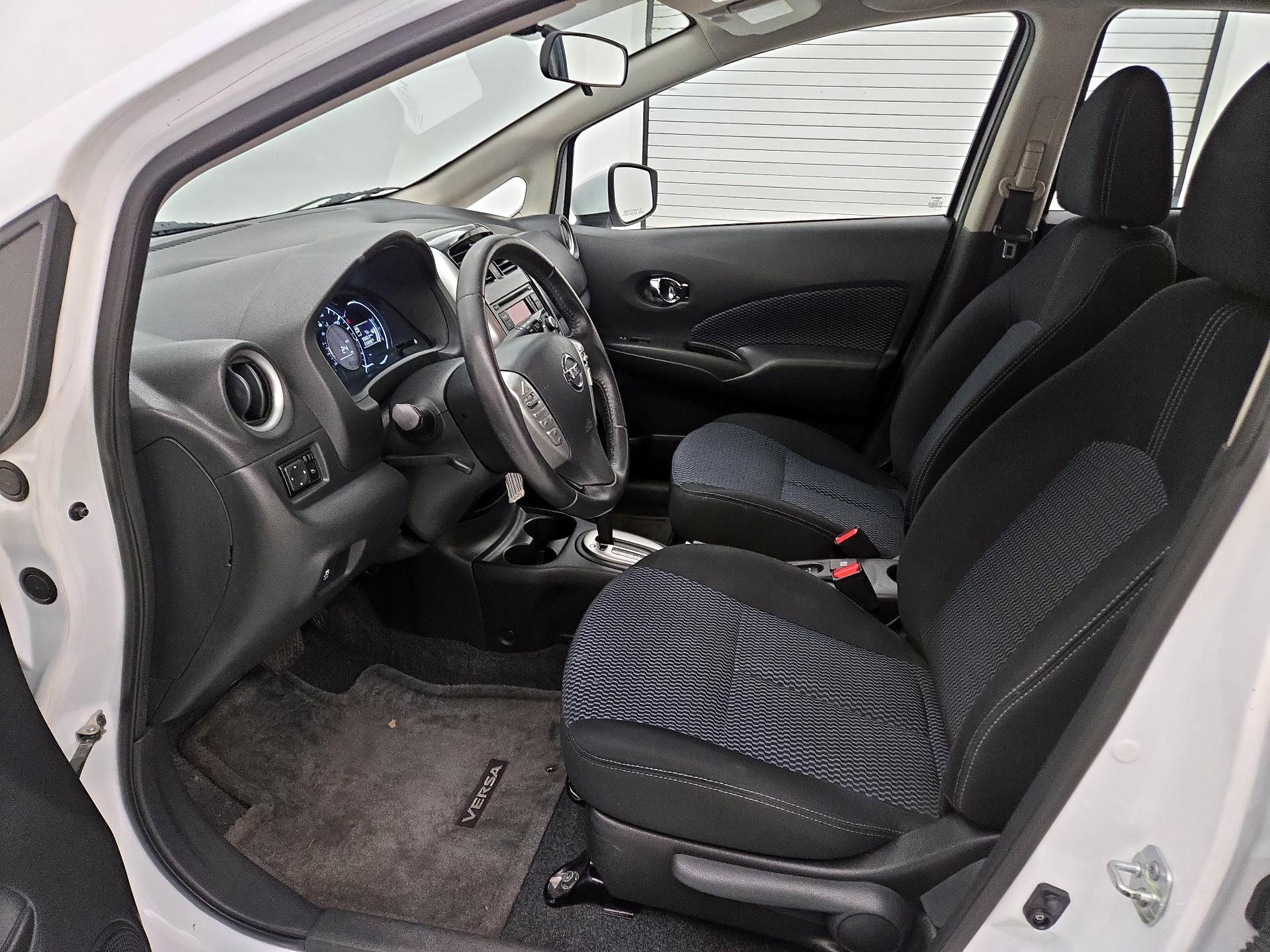Thumbnail: 2015 Nissan Versa Note - 11