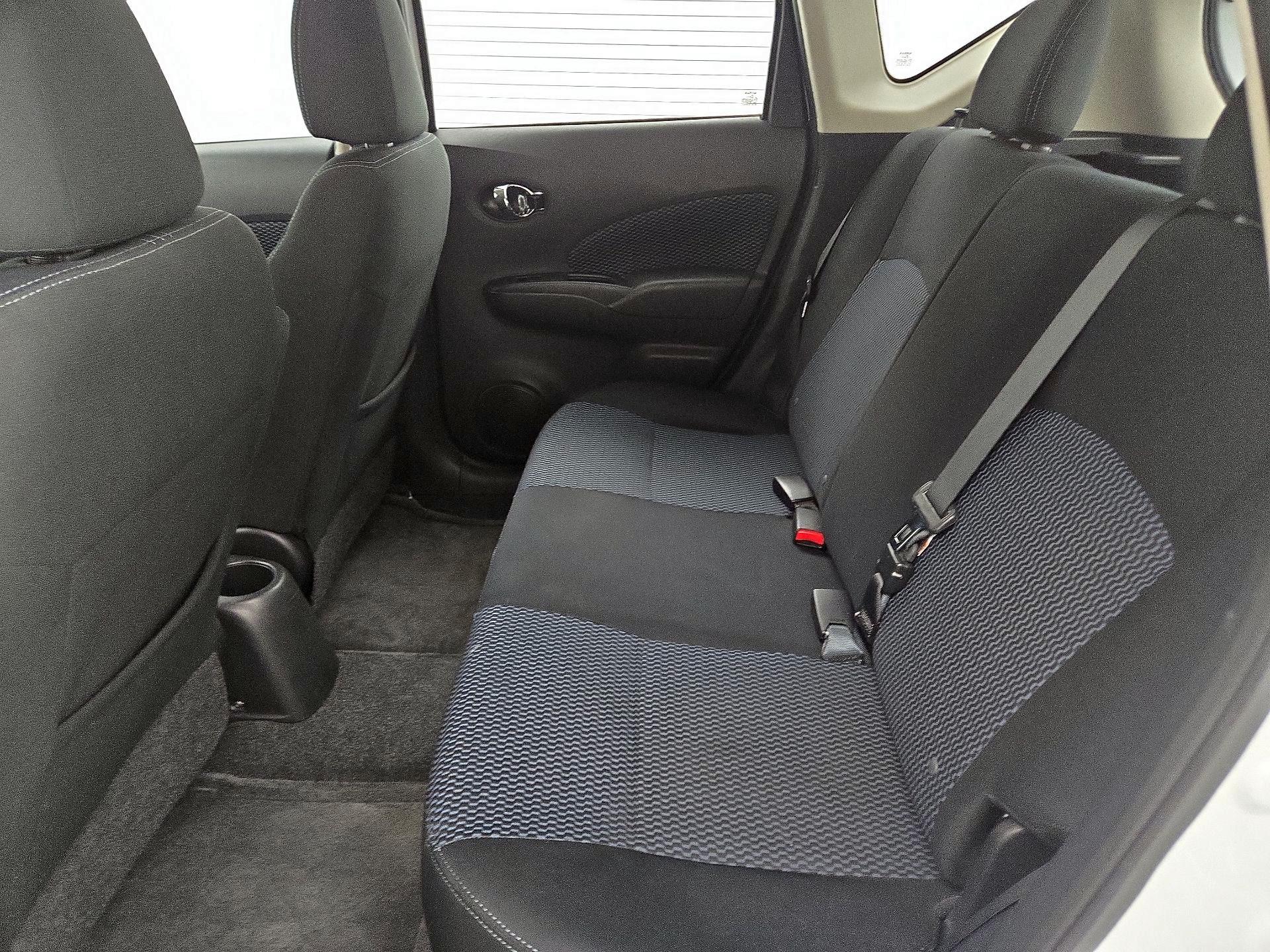 Thumbnail: 2015 Nissan Versa Note - 16