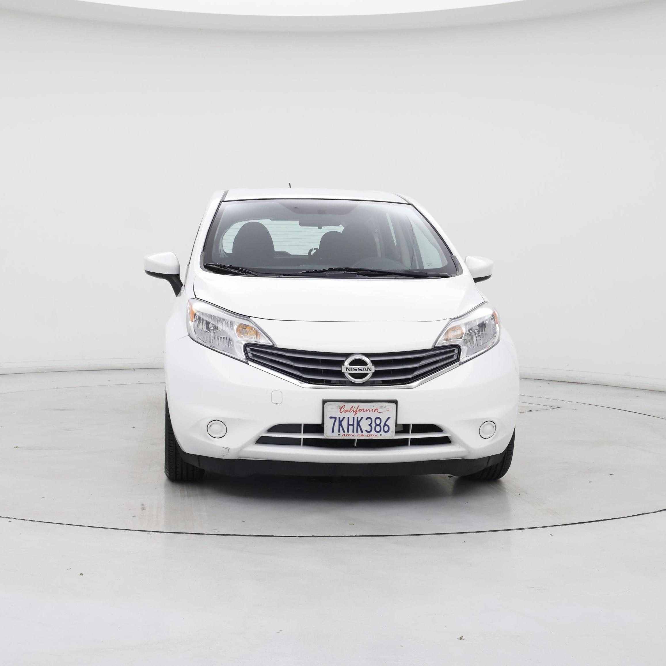 Thumbnail: 2015 Nissan Versa Note - 5