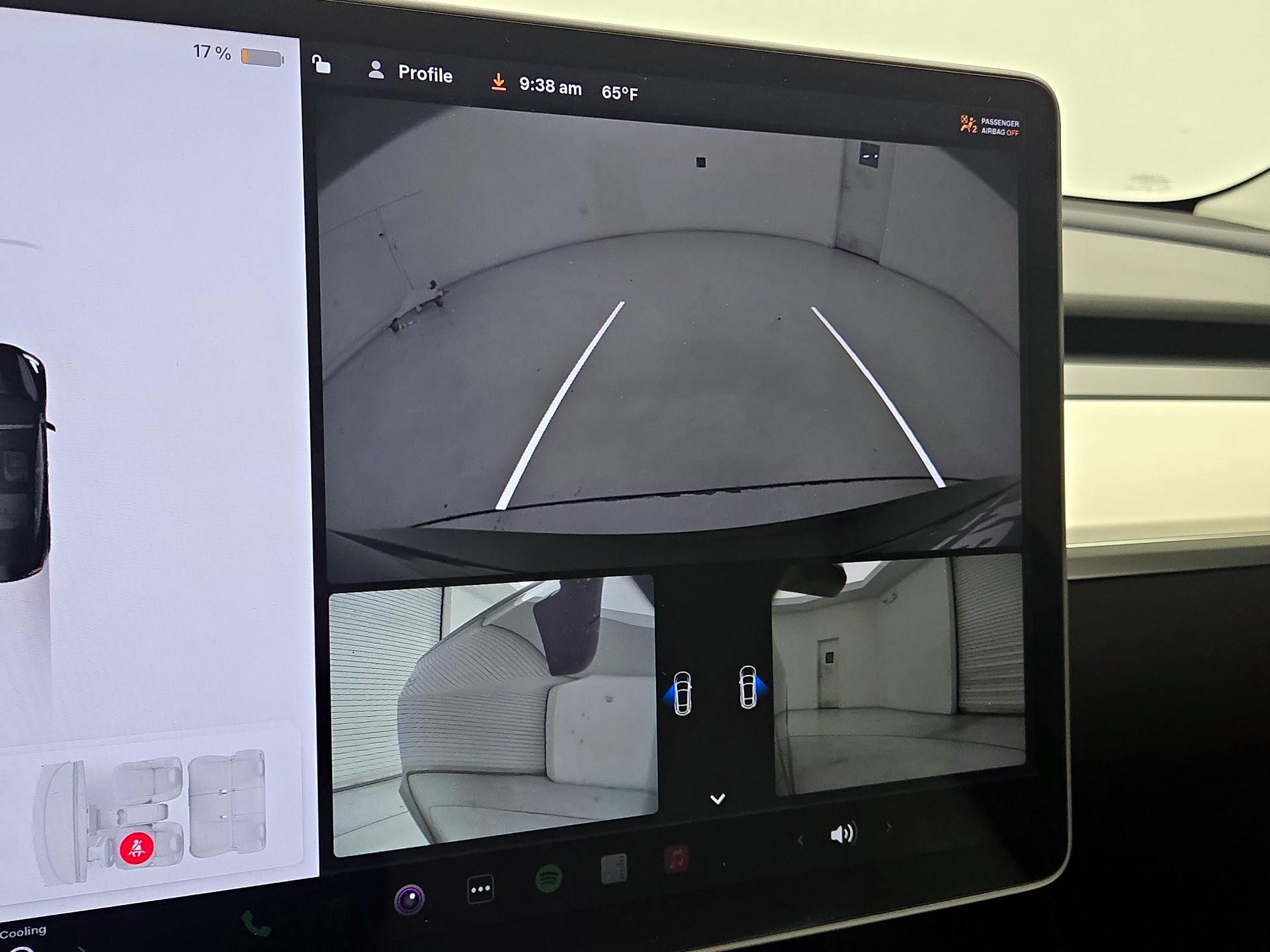 Thumbnail: 2022 Tesla Model 3 - 14