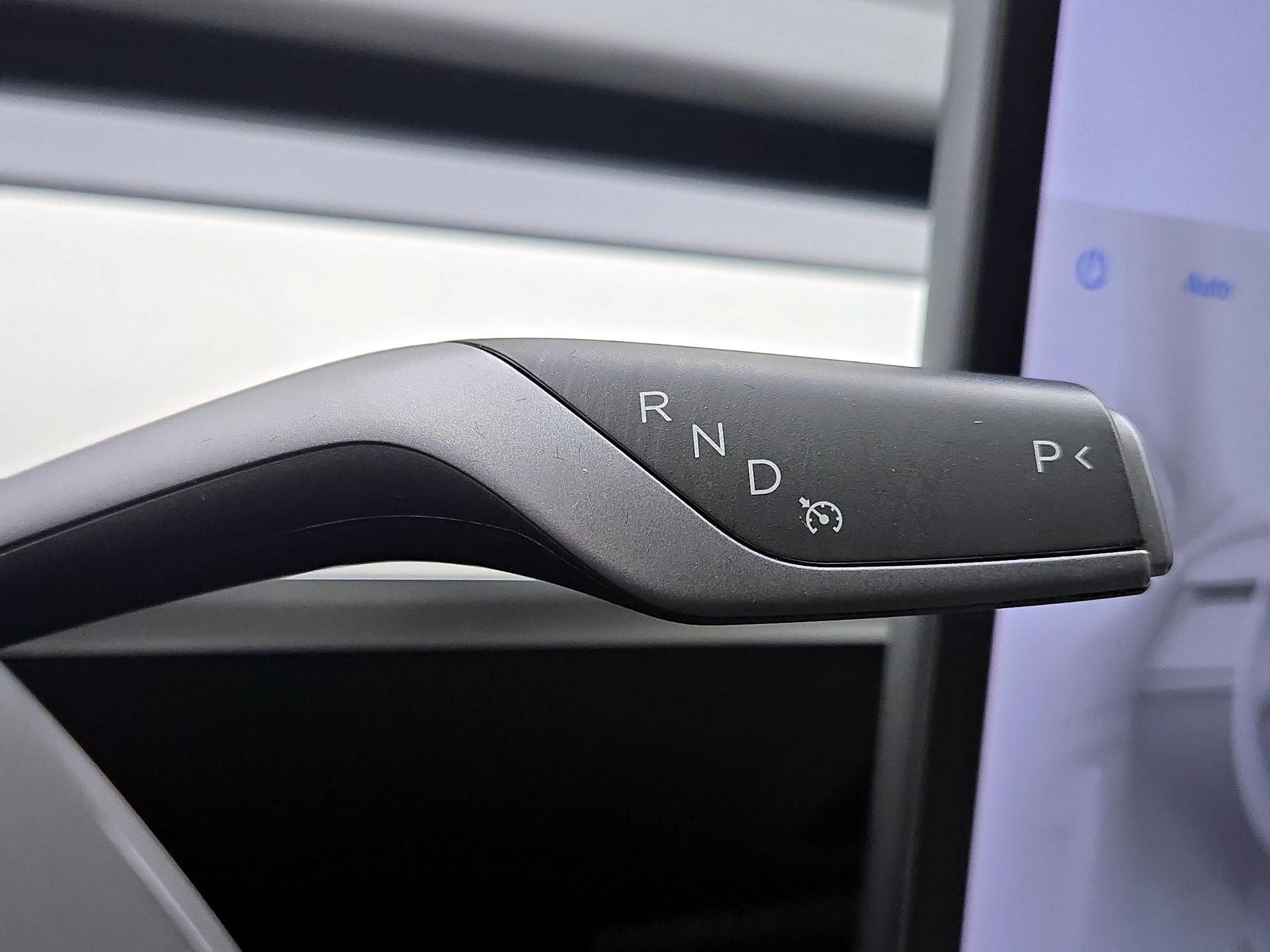 Thumbnail: 2022 Tesla Model 3 - 17