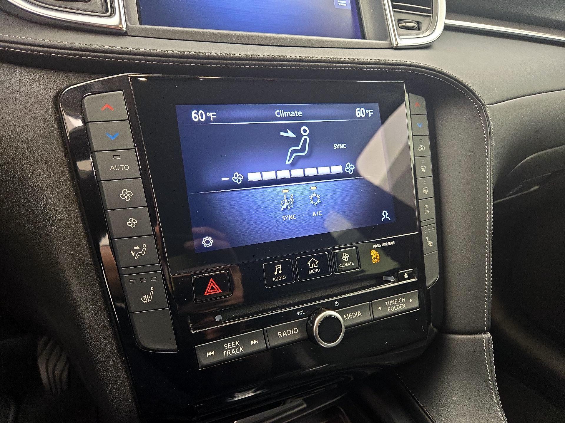 Thumbnail: 2022 INFINITI QX50 - 16