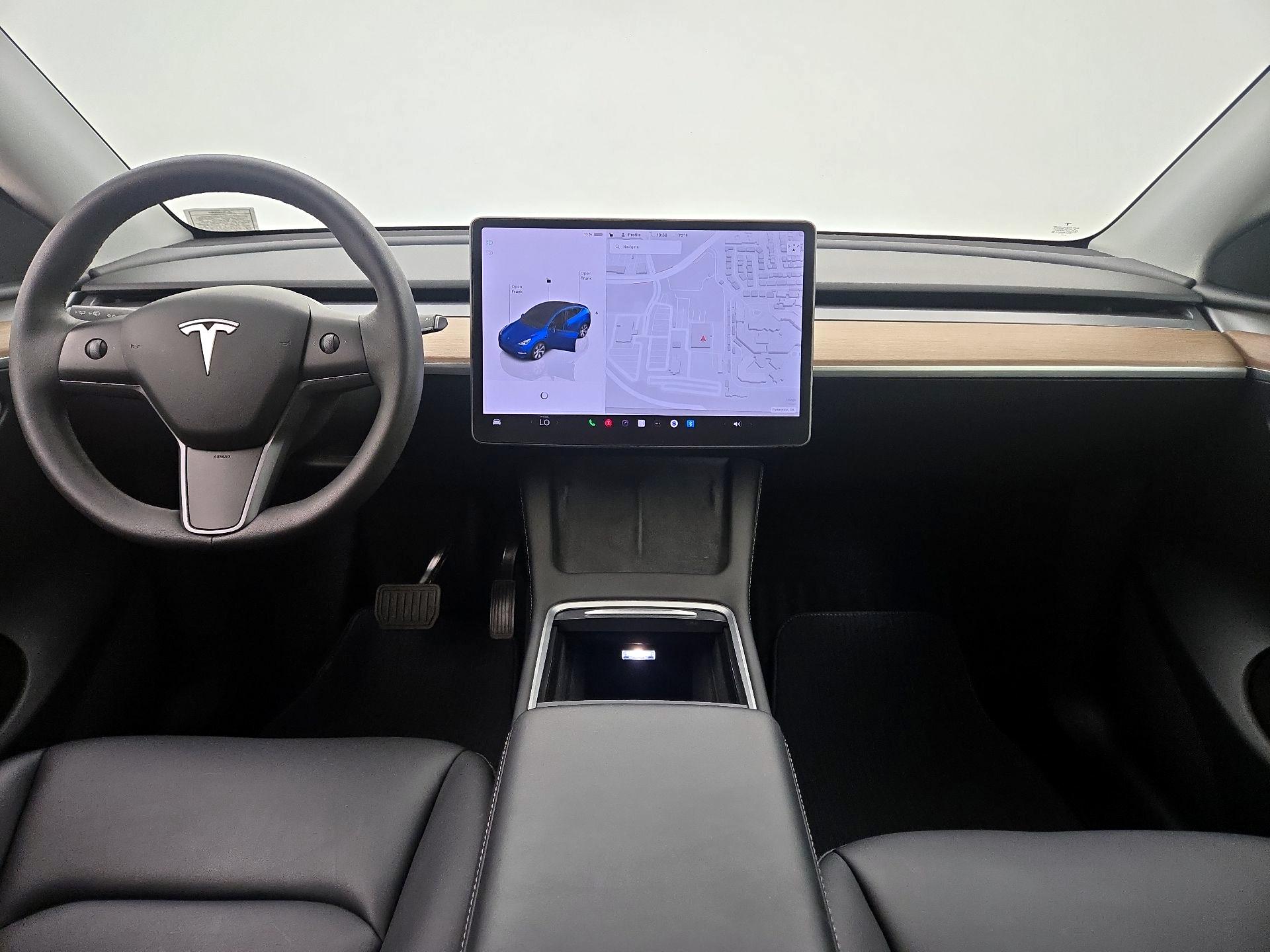 Thumbnail: 2023 Tesla Model Y - 9