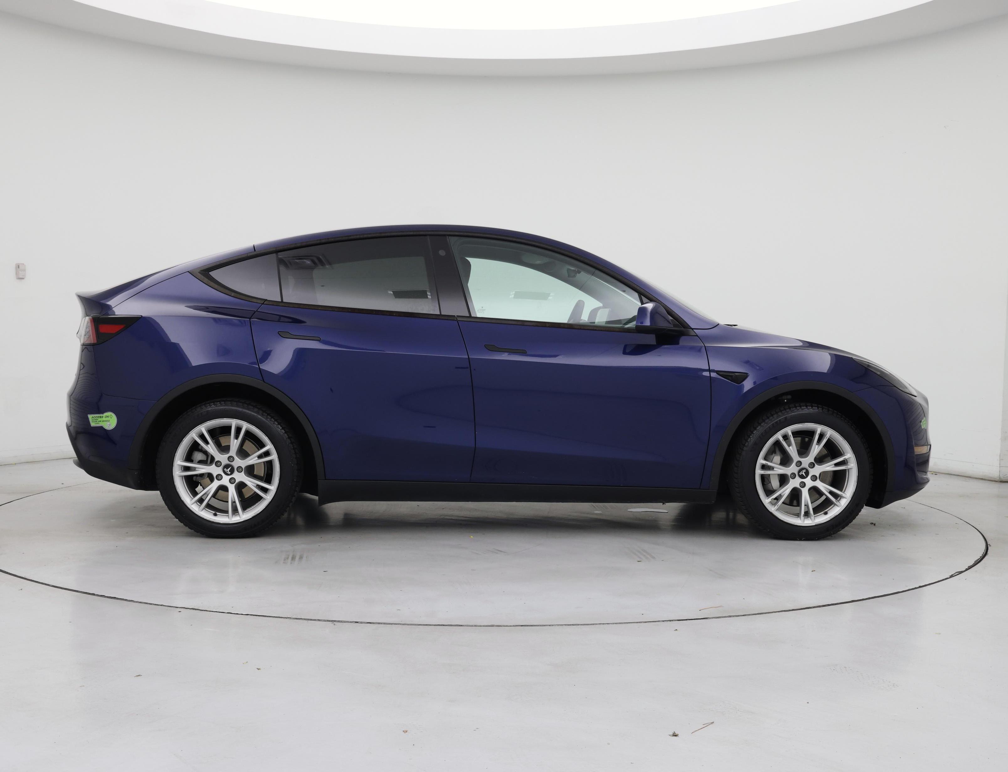 Thumbnail: 2023 Tesla Model Y - 7