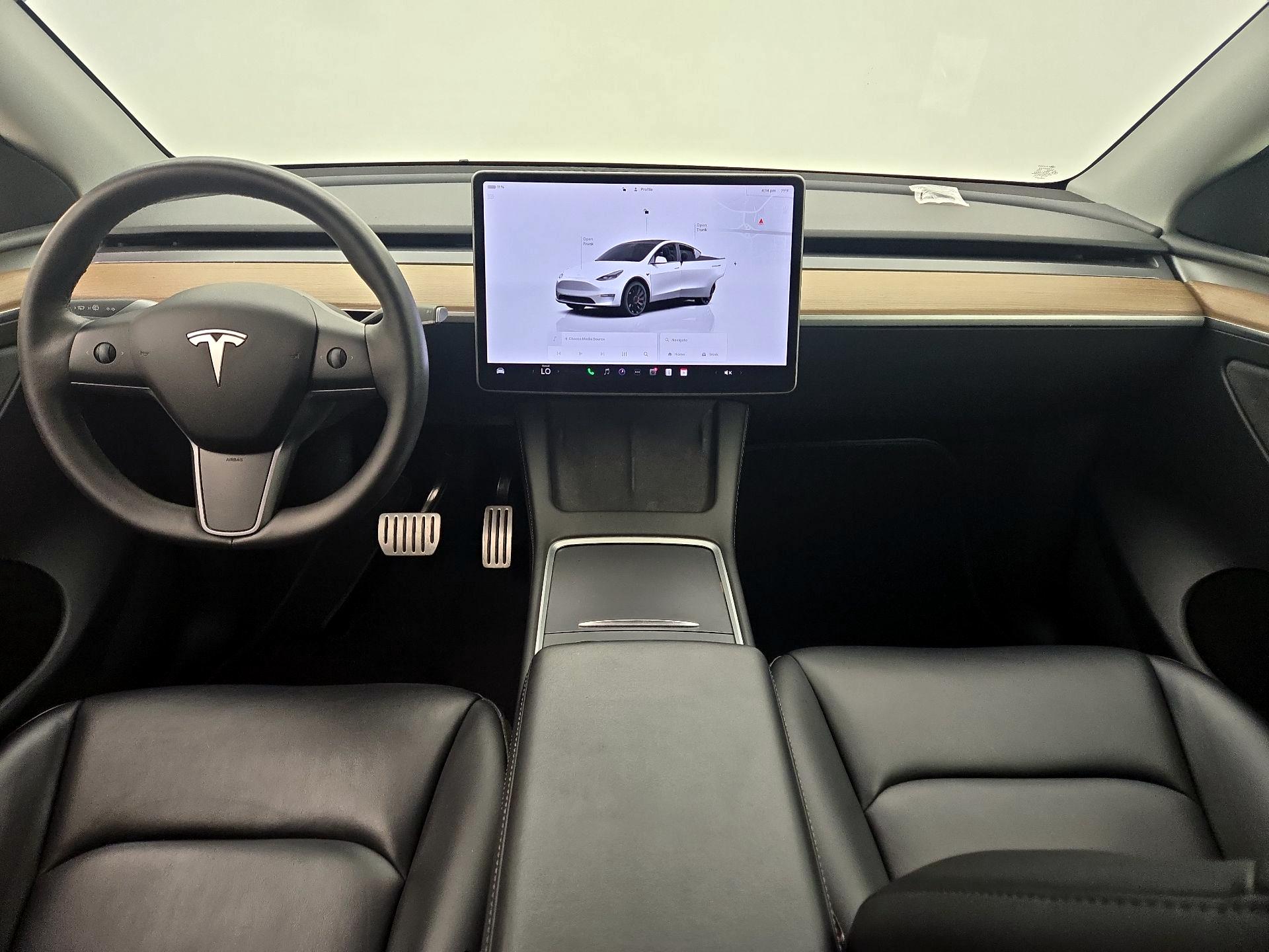 Thumbnail: 2023 Tesla Model Y - 9