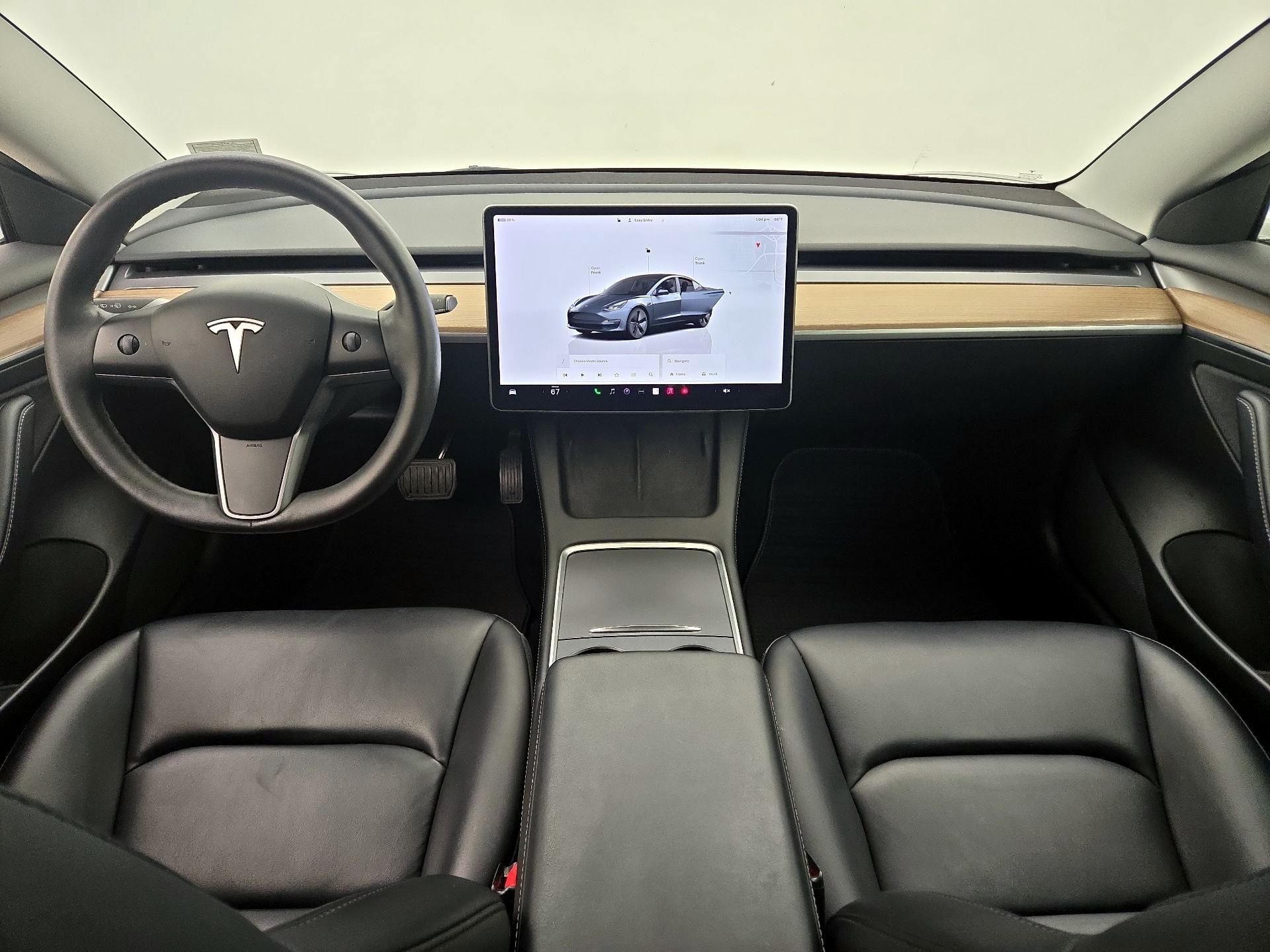 Thumbnail: 2023 Tesla Model 3 - 9