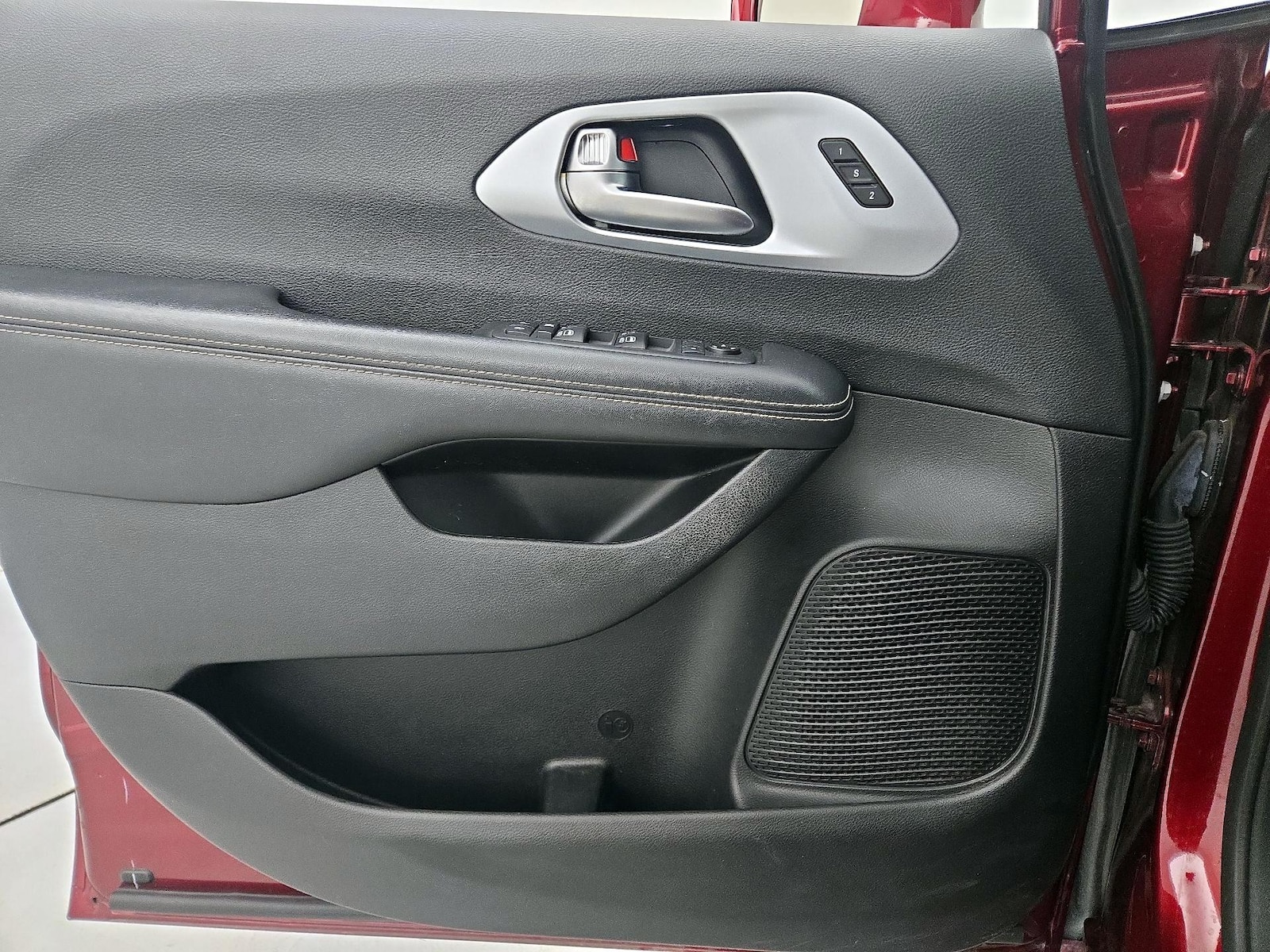 2020 Chrysler Pacifica Touring L Plus - Photo 13