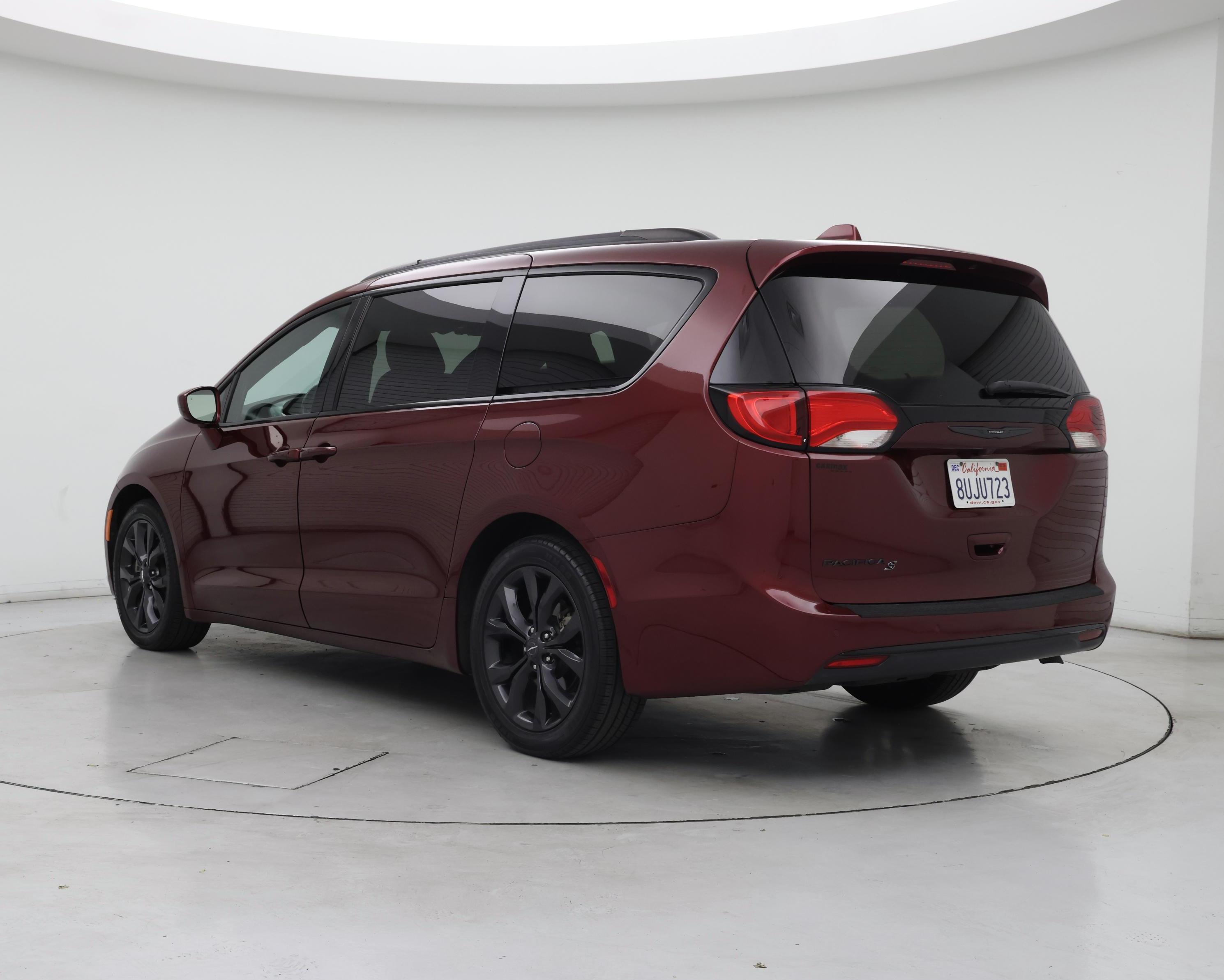 Thumbnail: 2020 Chrysler Pacifica - 2