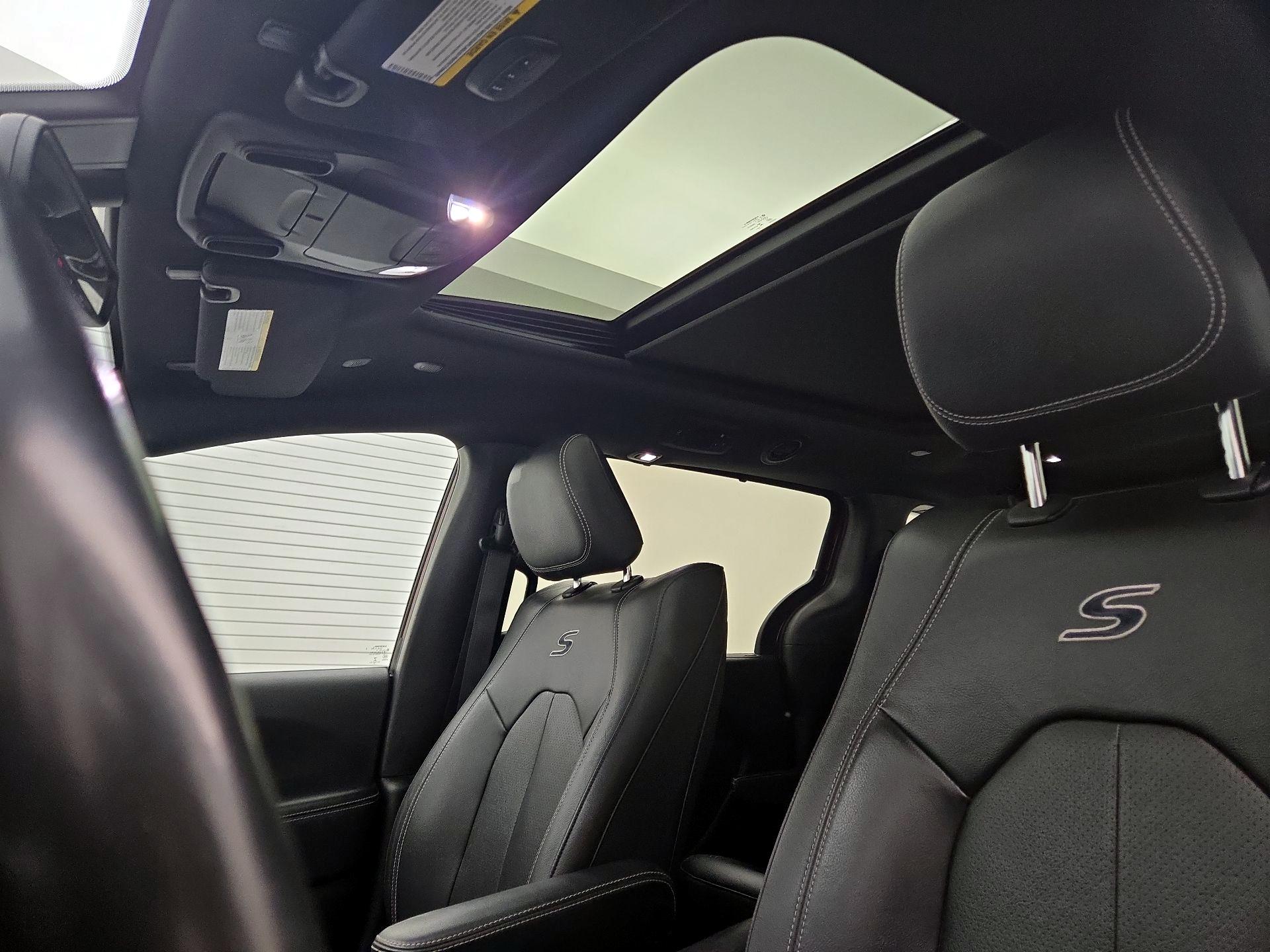 Thumbnail: 2020 Chrysler Pacifica - 19