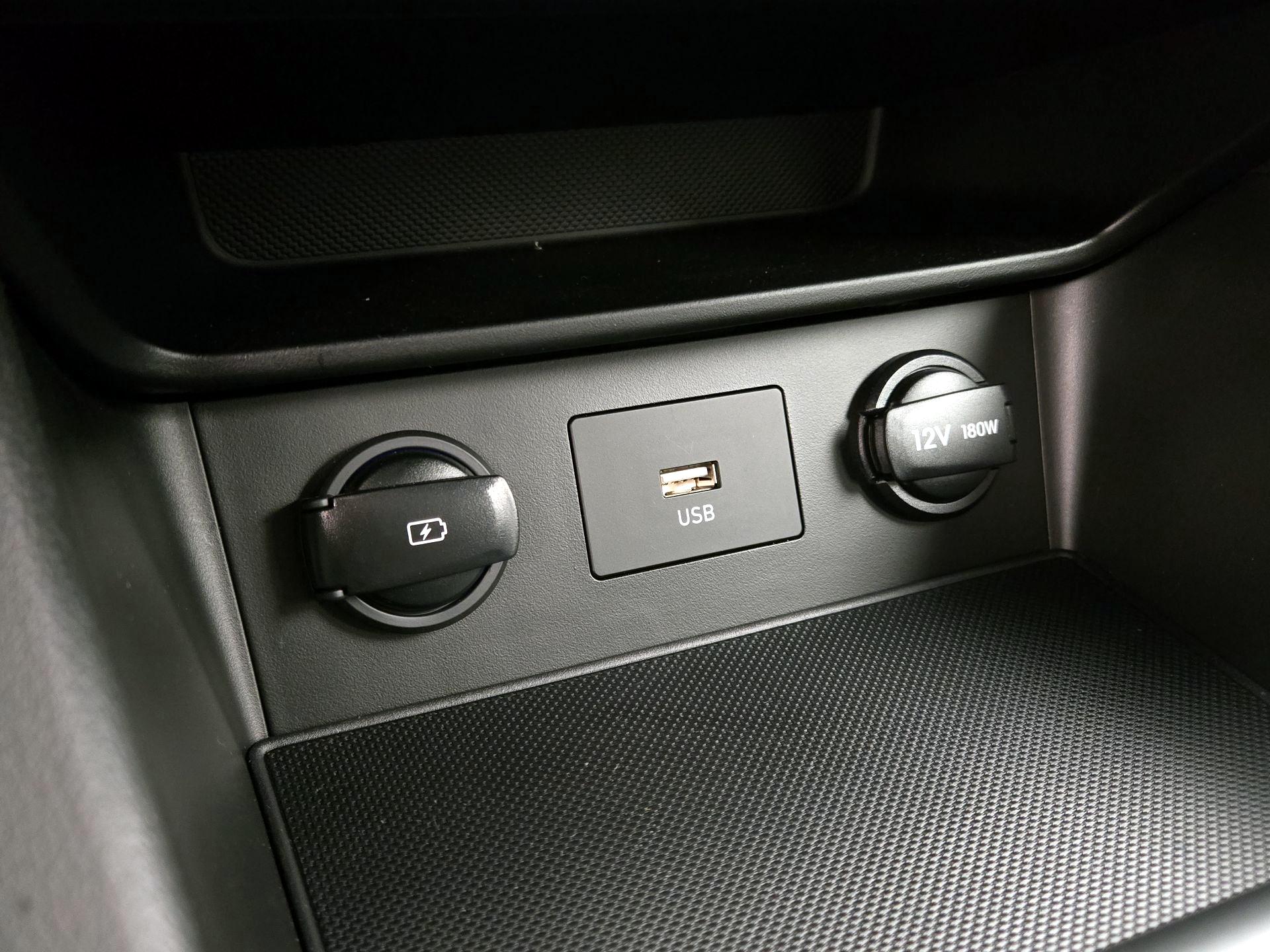 Thumbnail: 2022 Hyundai Kona - 18