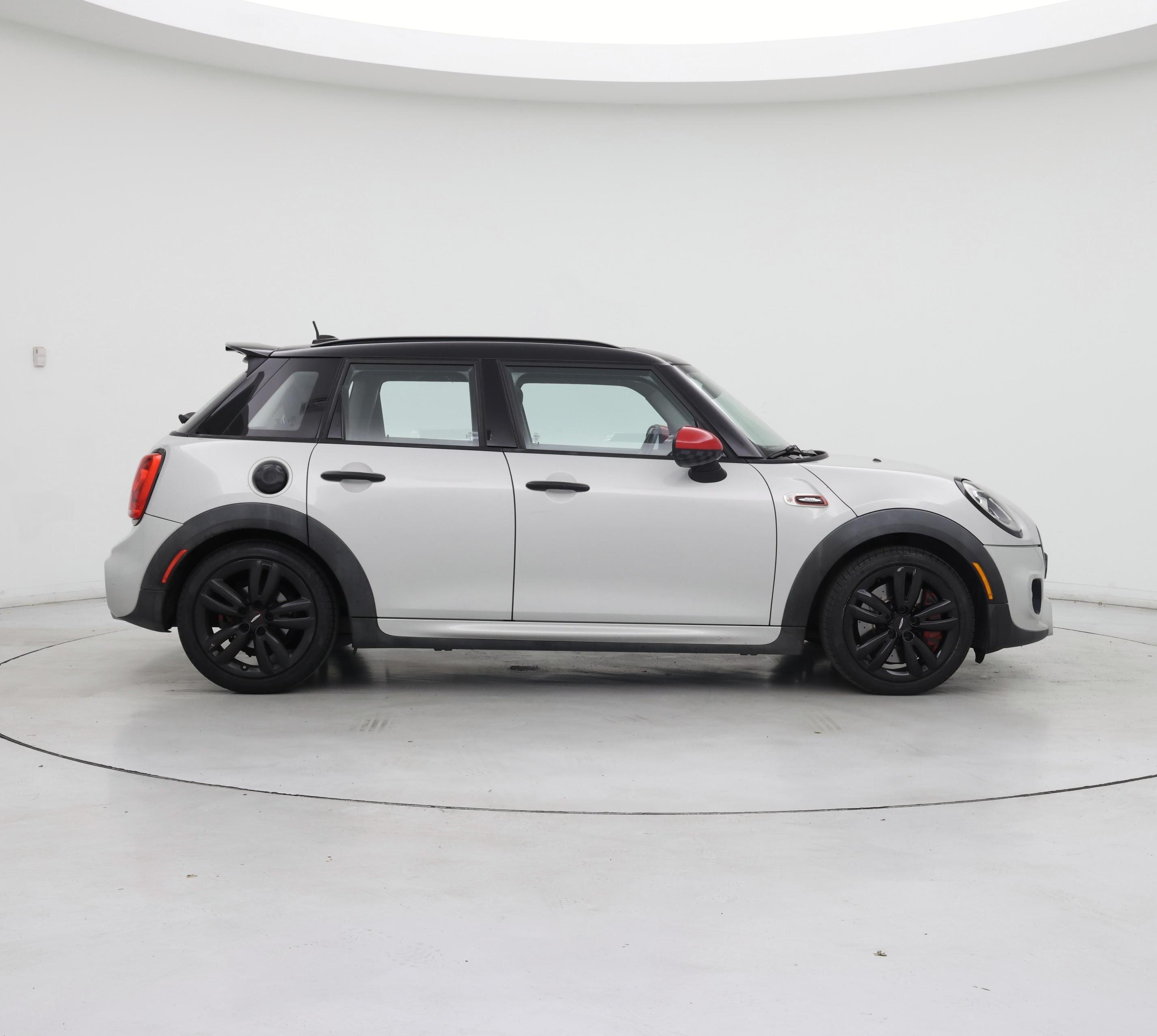 Thumbnail: 2016 MINI Cooper Hardtop - 7