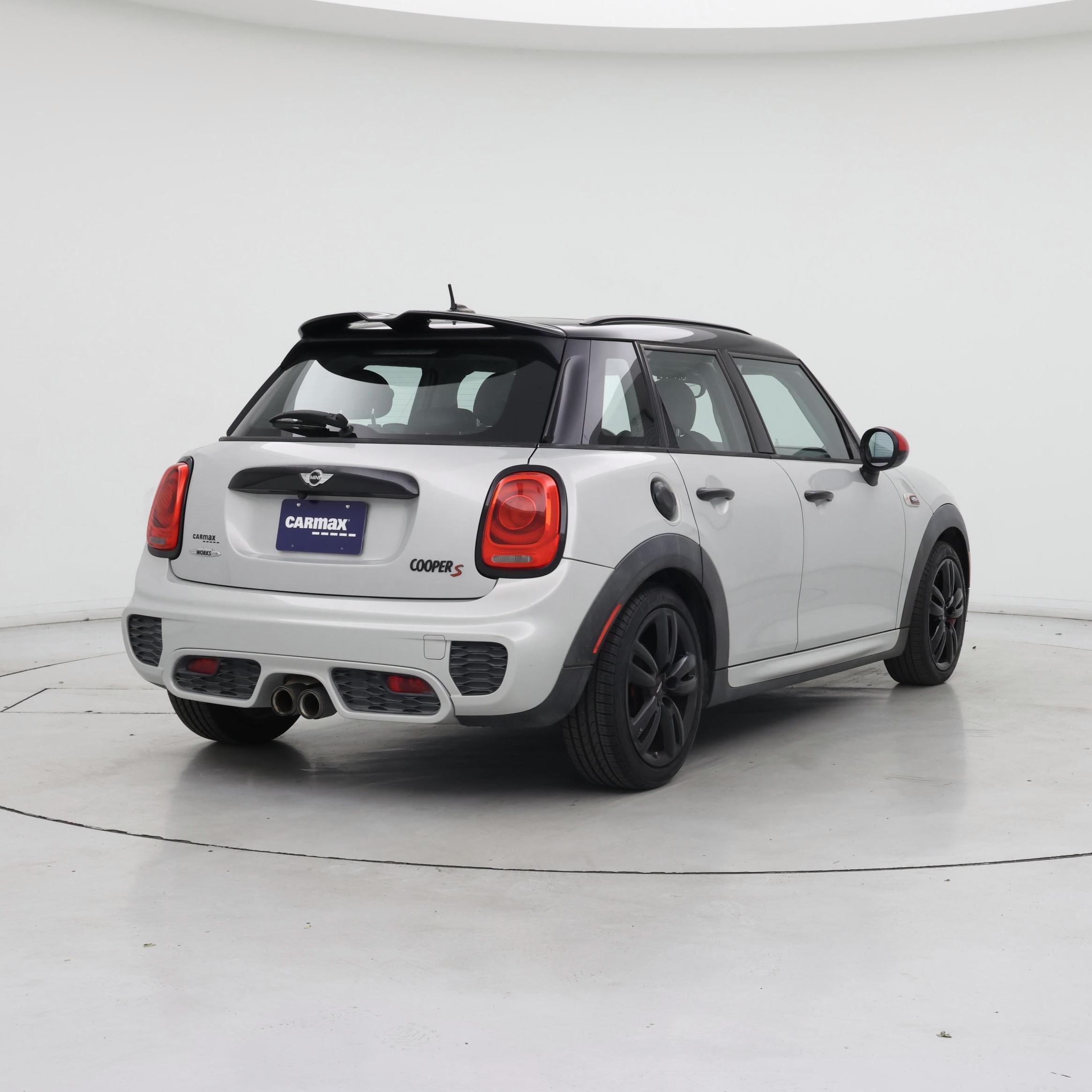 Thumbnail: 2016 MINI Cooper Hardtop - 8