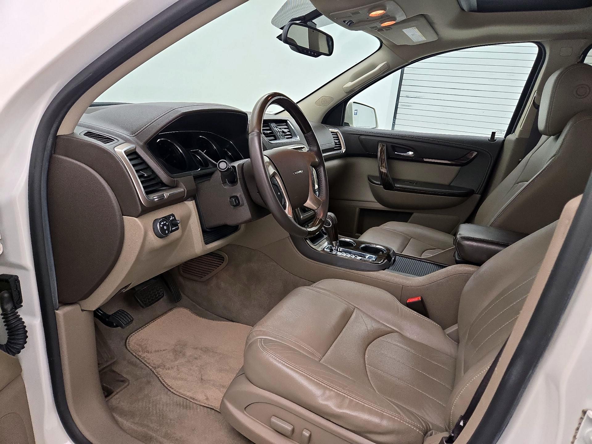 Thumbnail: 2014 GMC Acadia - 11