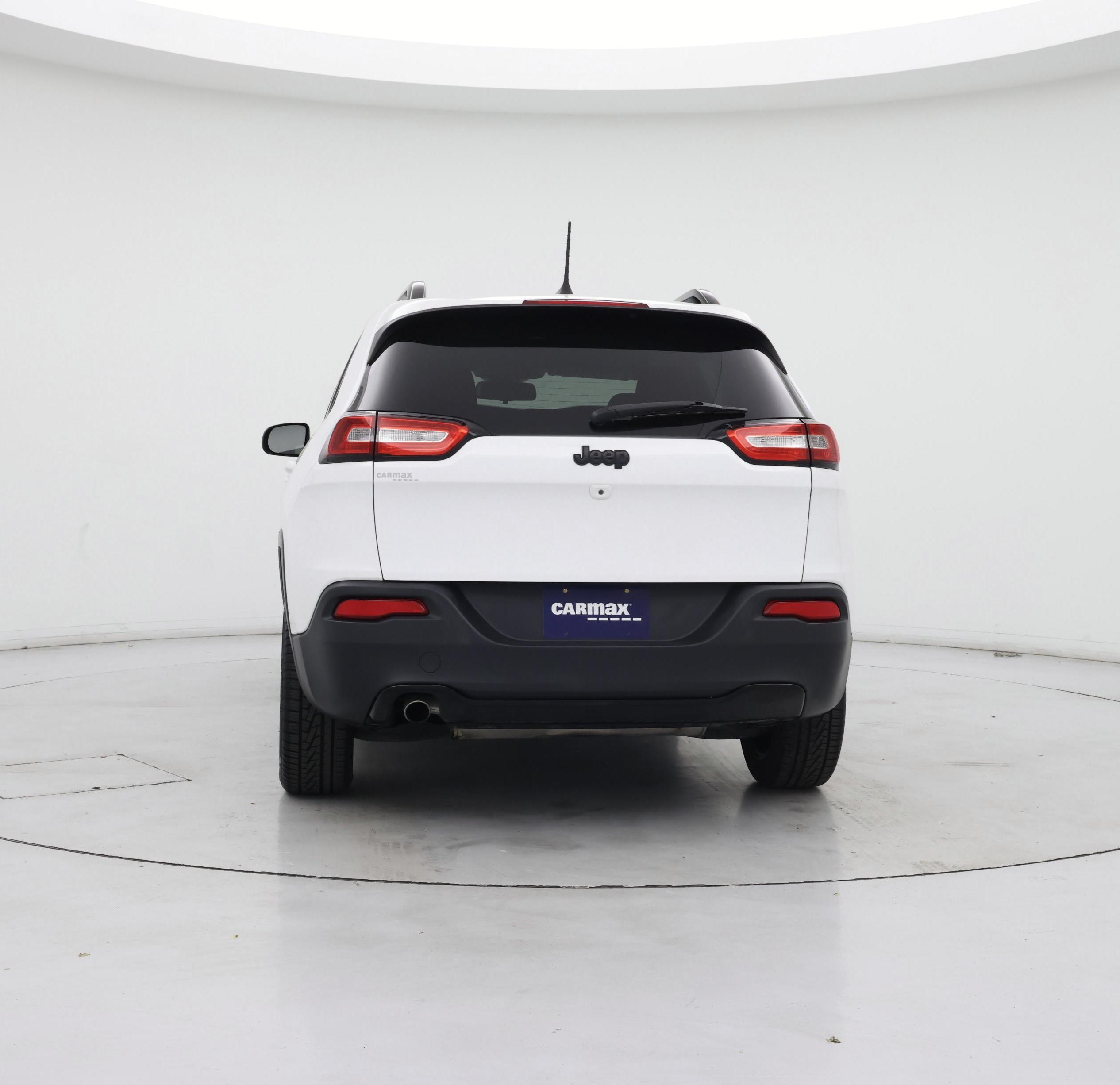 Thumbnail: 2018 Jeep Cherokee - 6